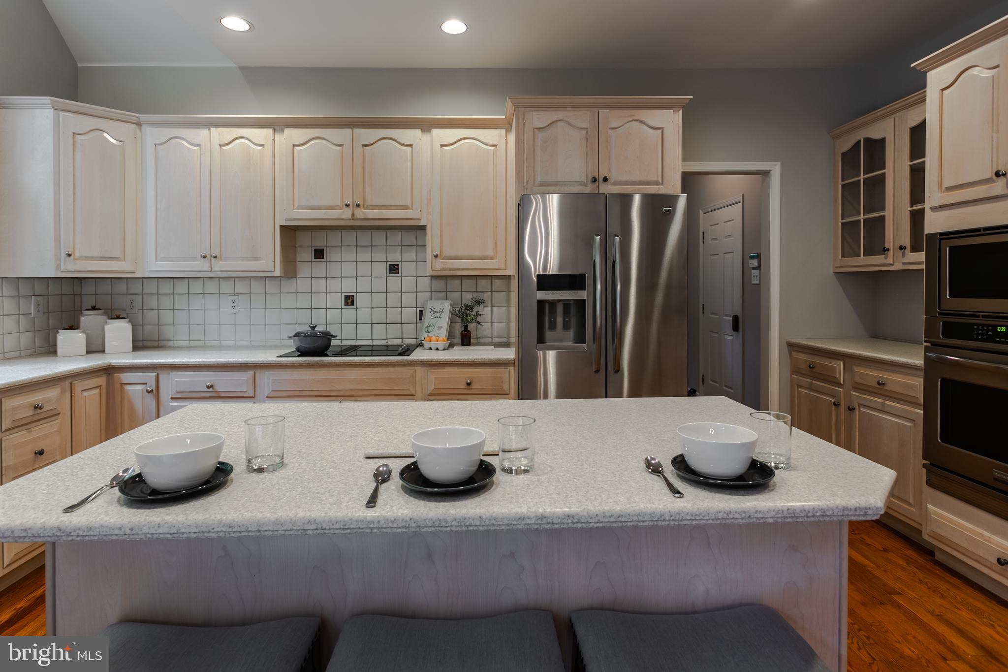 AVONWOOD - Residential