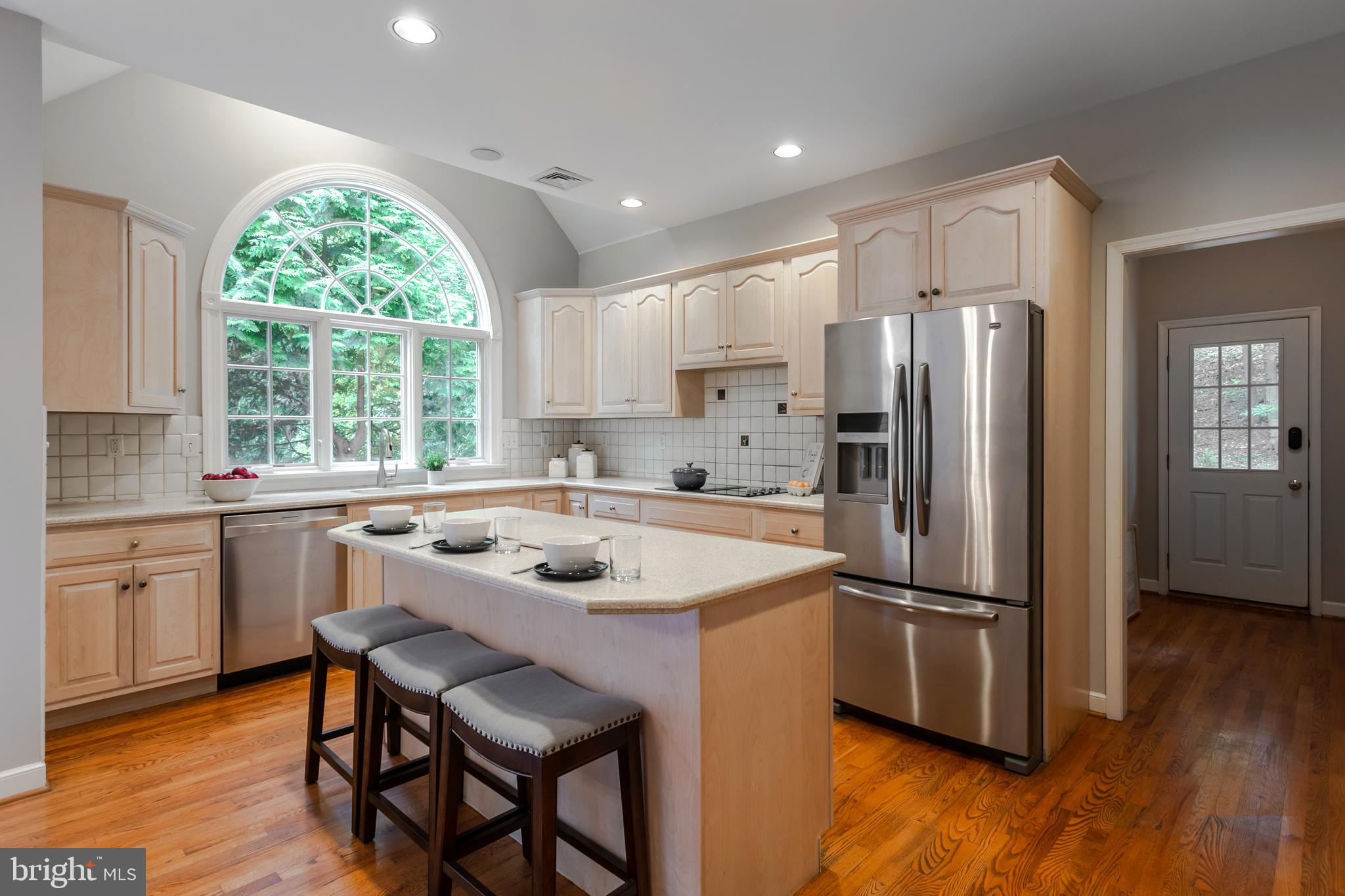 AVONWOOD - Residential