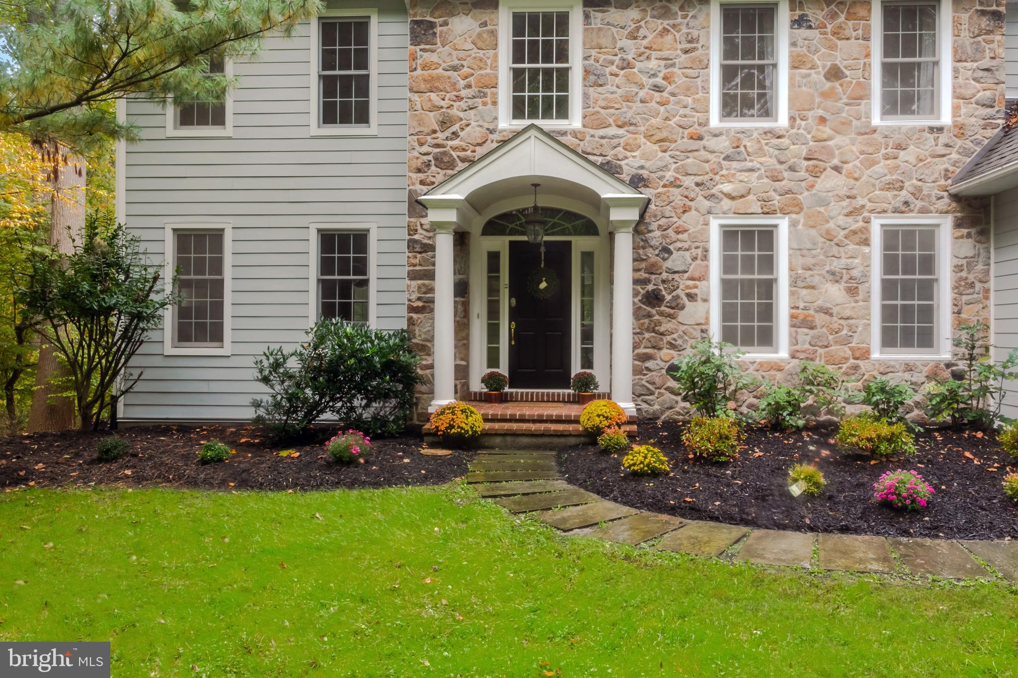 AVONWOOD - Residential