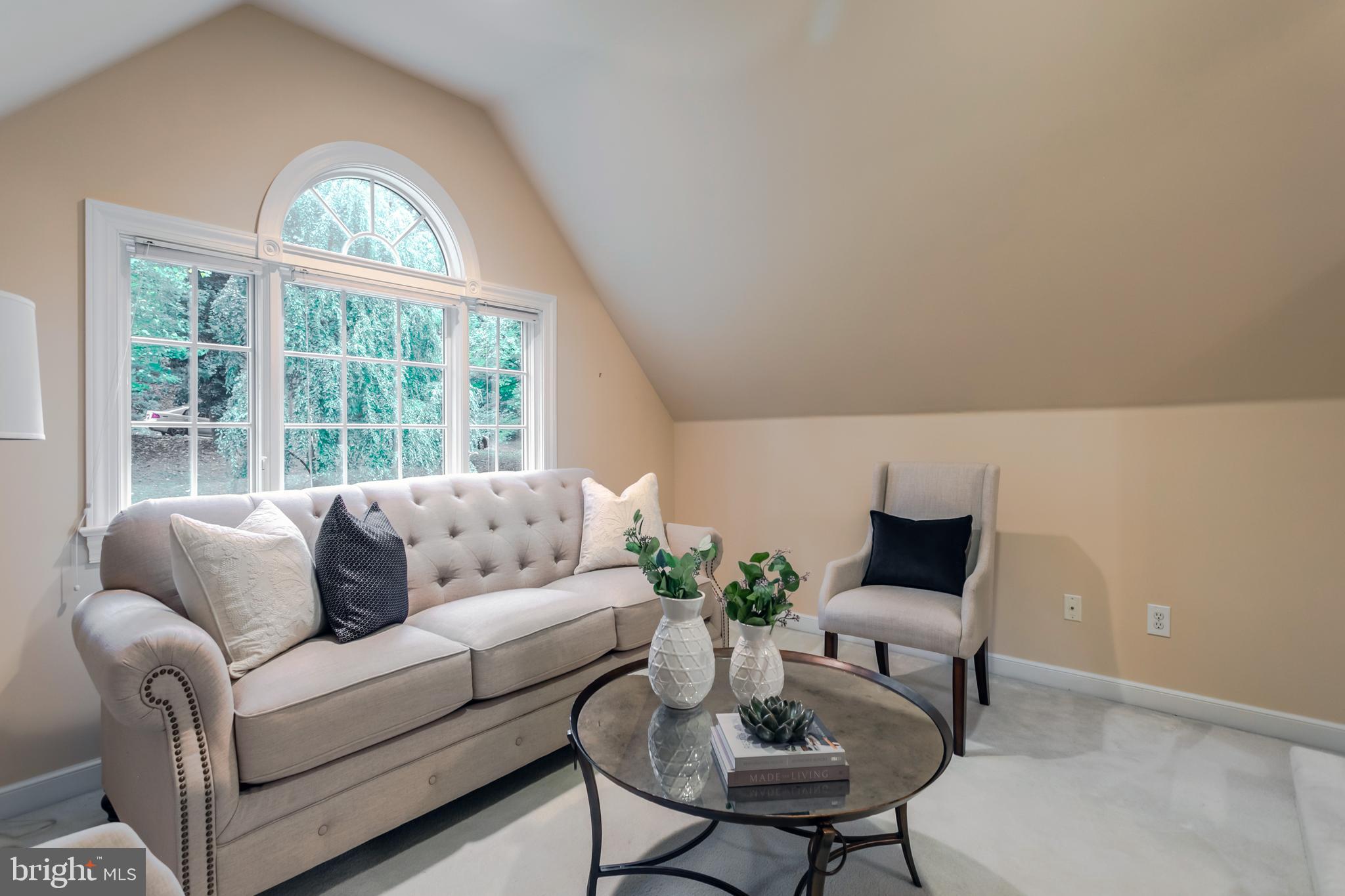 AVONWOOD - Residential