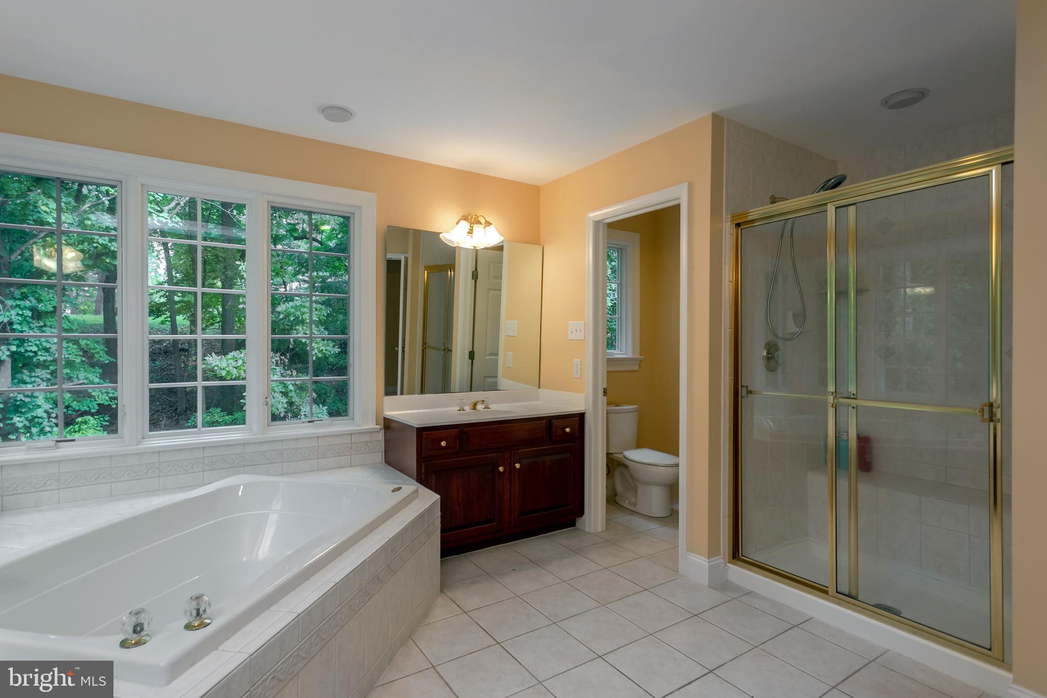 AVONWOOD - Residential