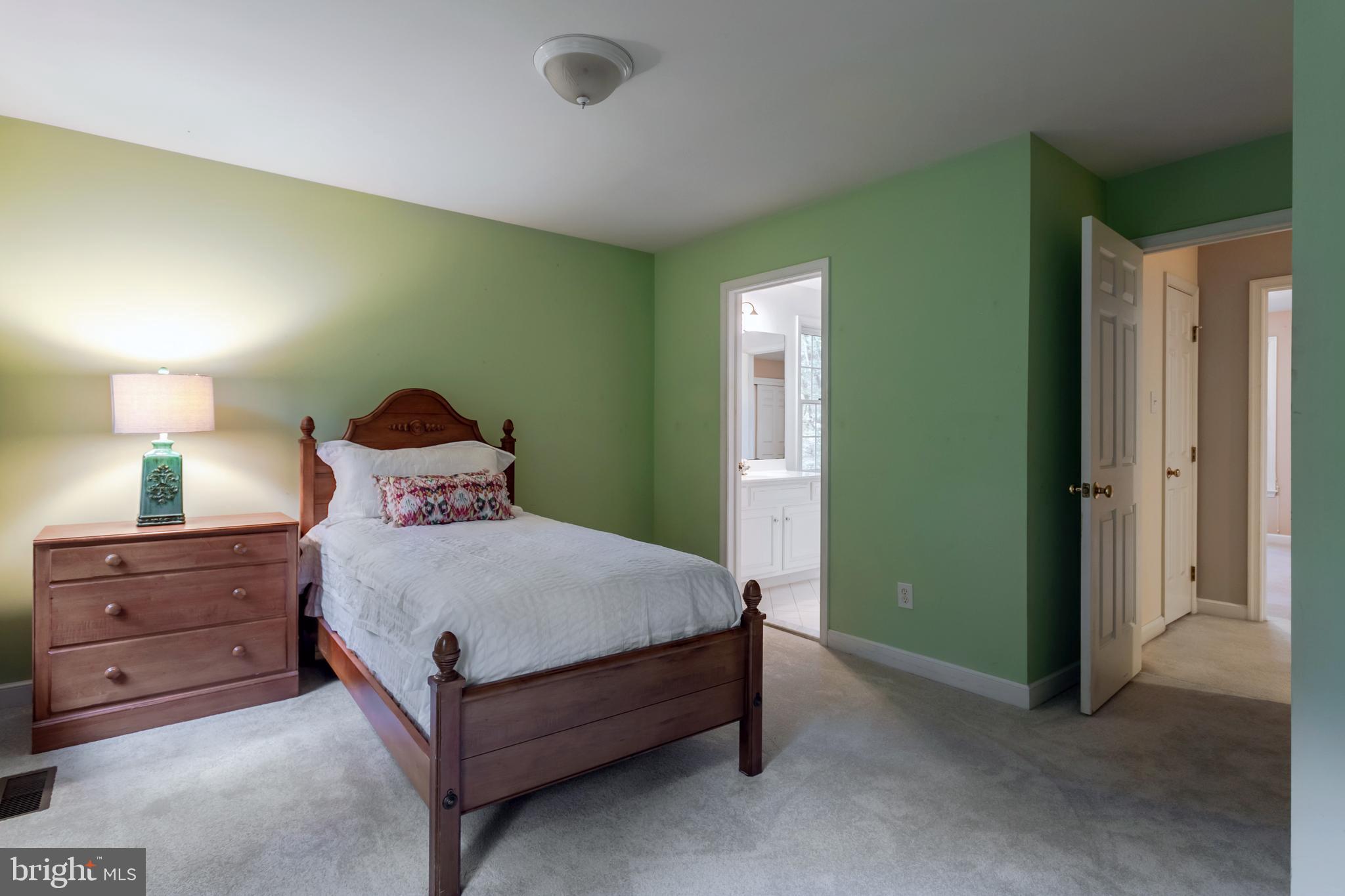 AVONWOOD - Residential