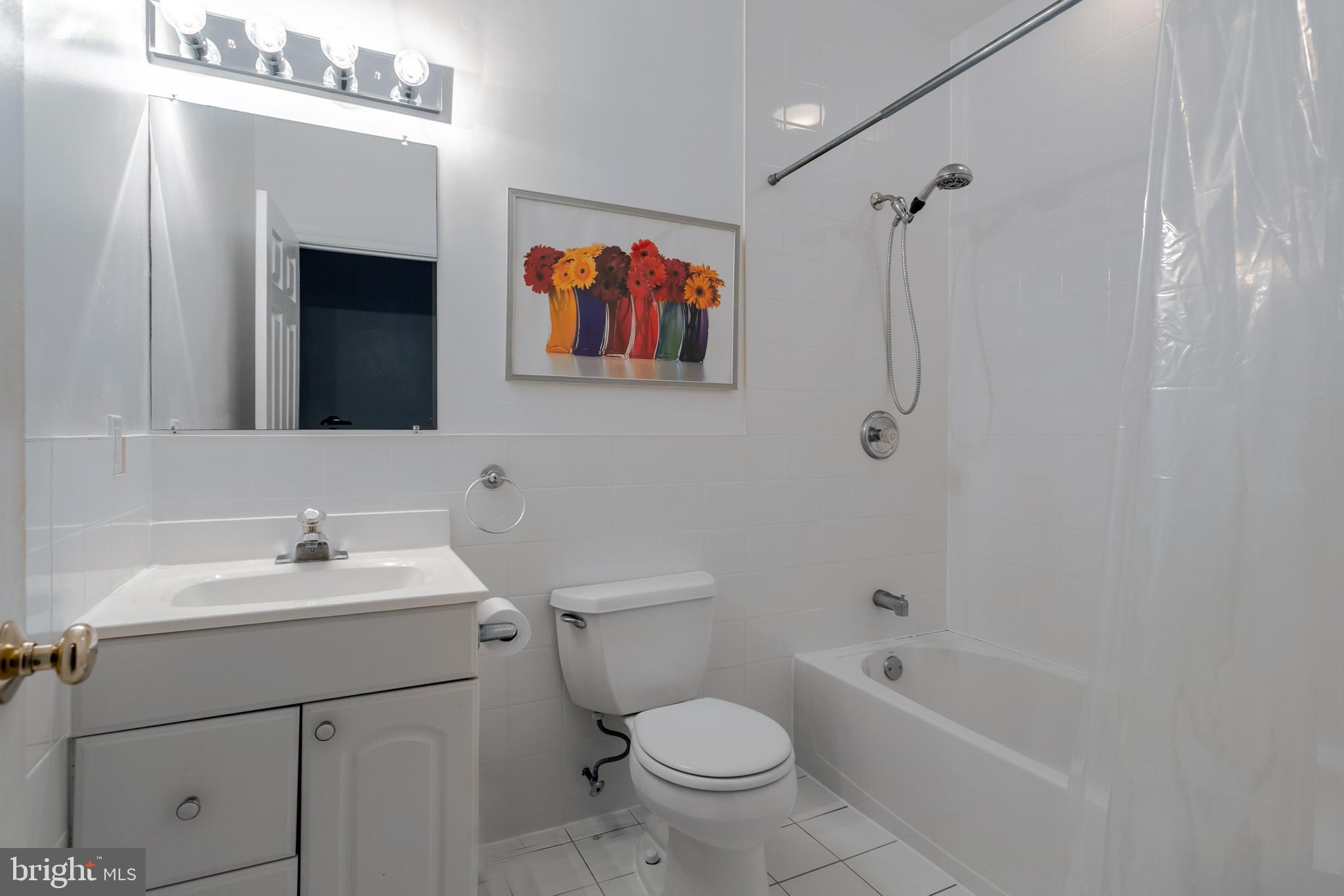 AVONWOOD - Residential