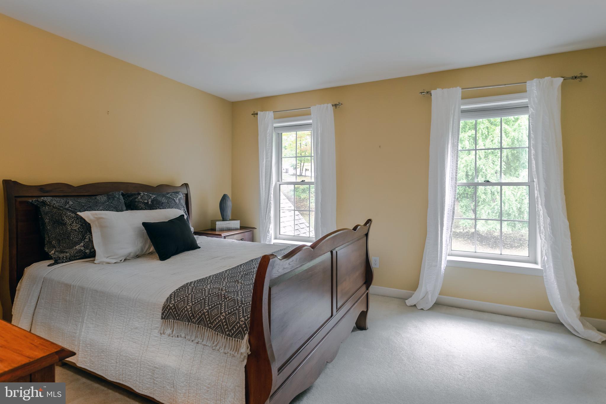 AVONWOOD - Residential