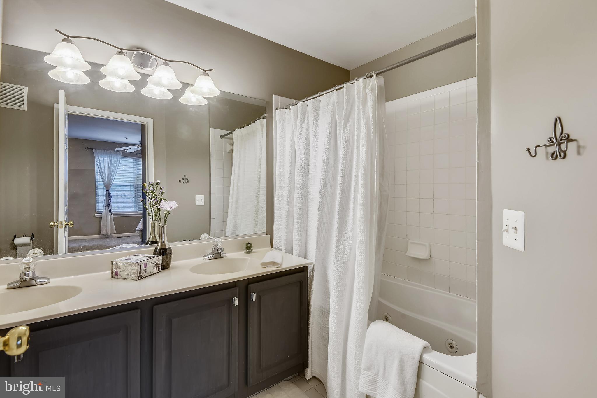 GLADE AT HUNTERS WOODS - Residential