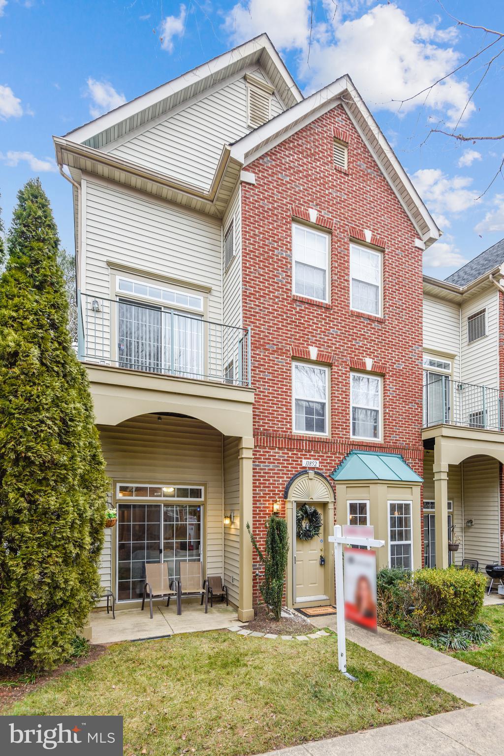 GLADE AT HUNTERS WOODS - Residential