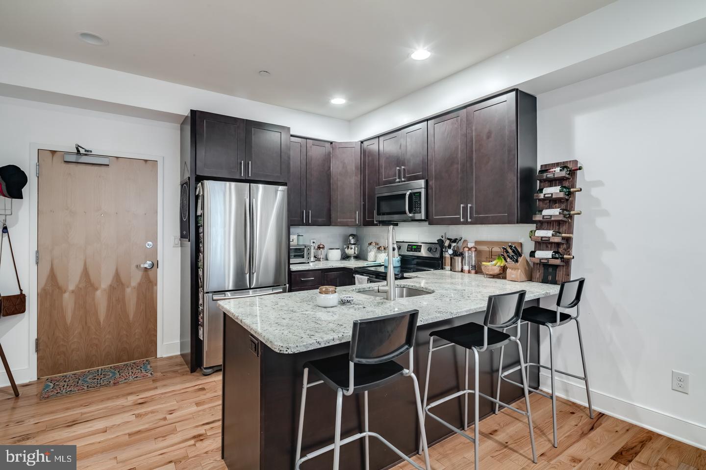 POINT BREEZE - Residential Lease