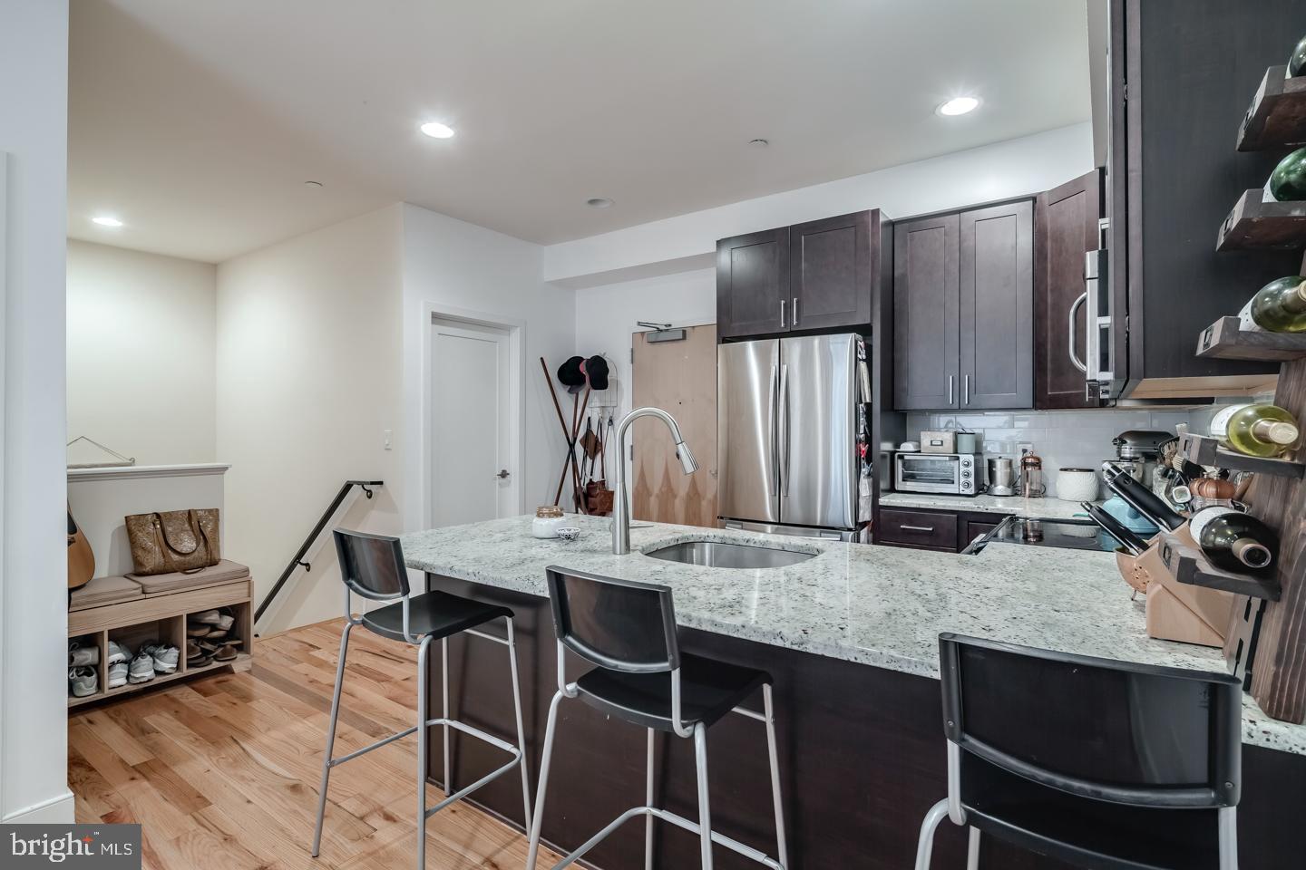 POINT BREEZE - Residential Lease