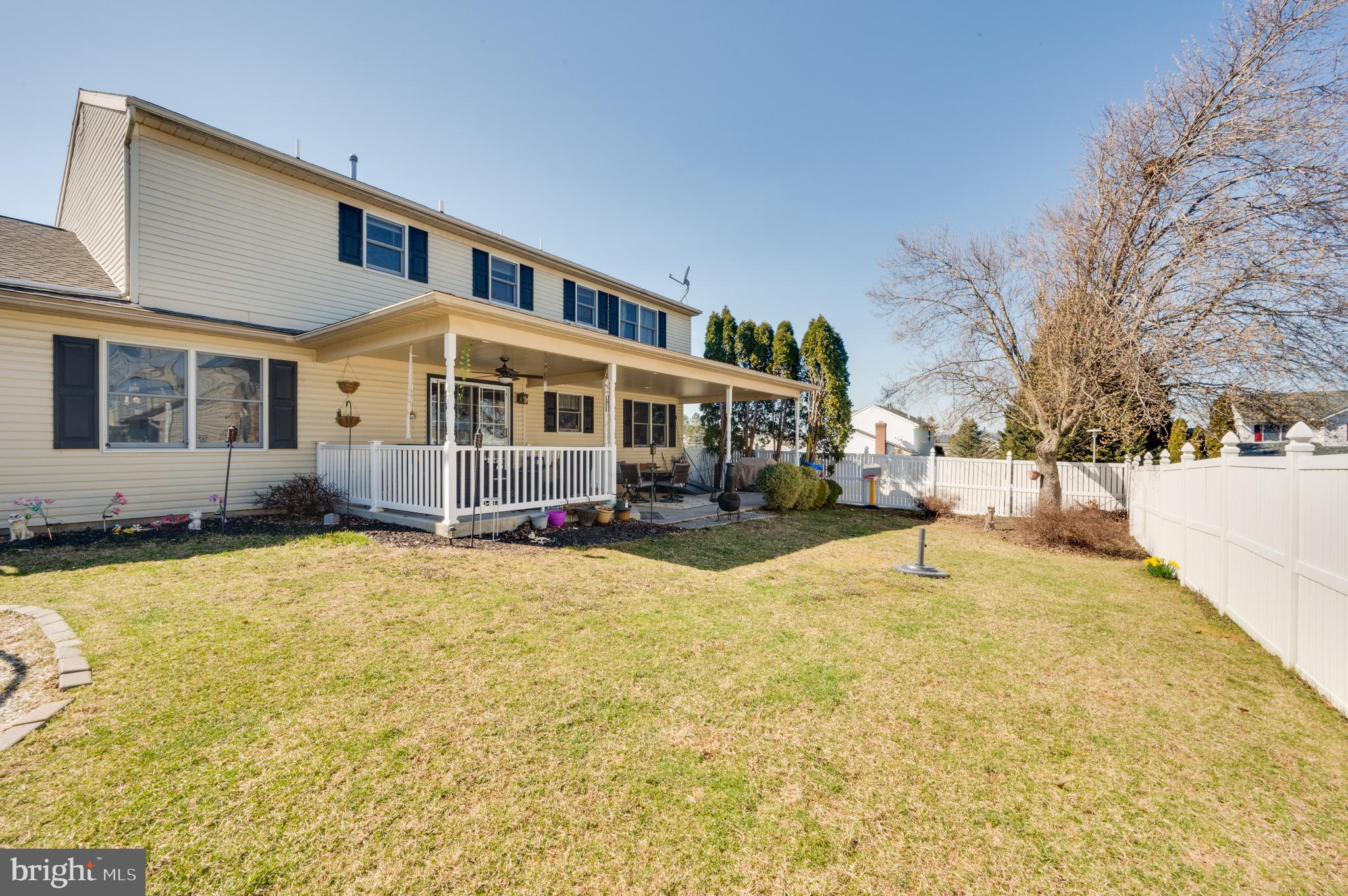 RIVERS BEND - Residential