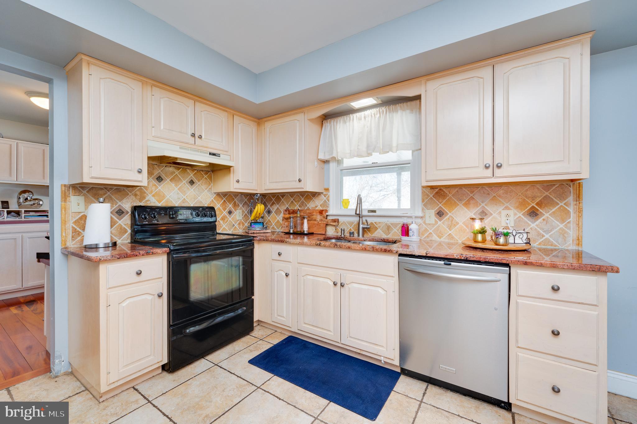 RIVERS BEND - Residential