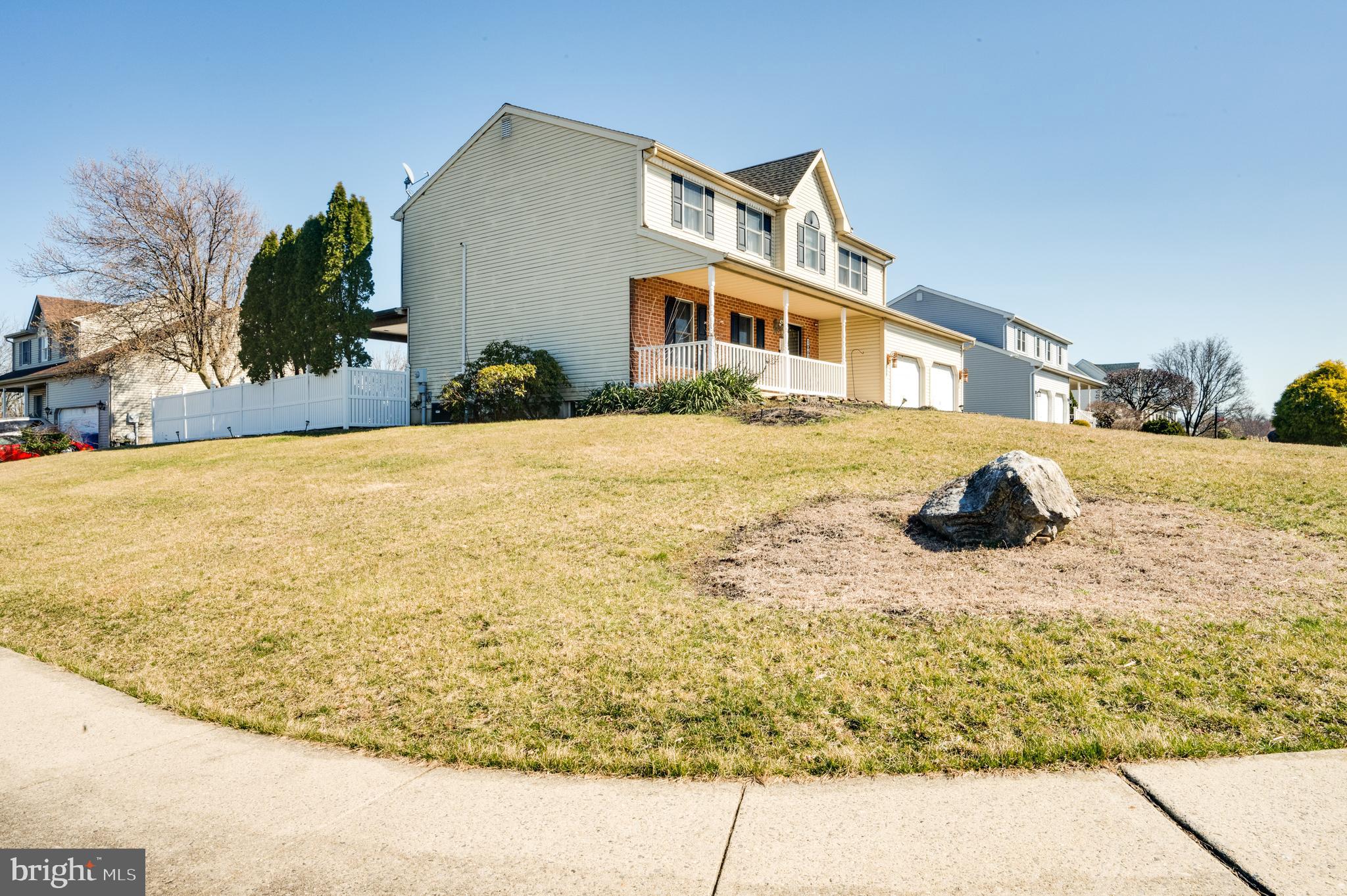 RIVERS BEND - Residential