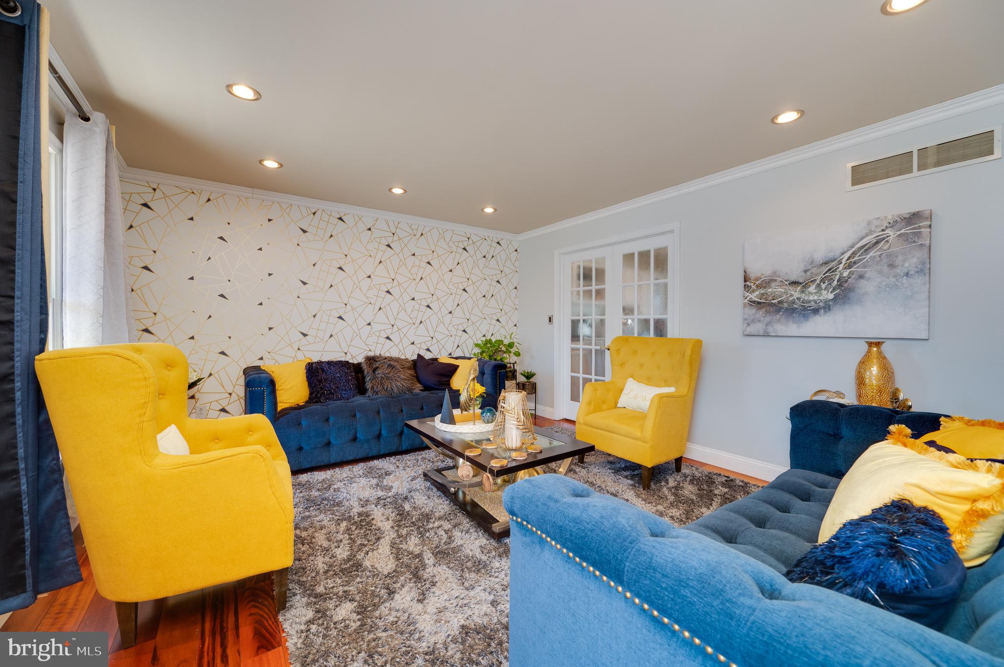 RIVERS BEND - Residential