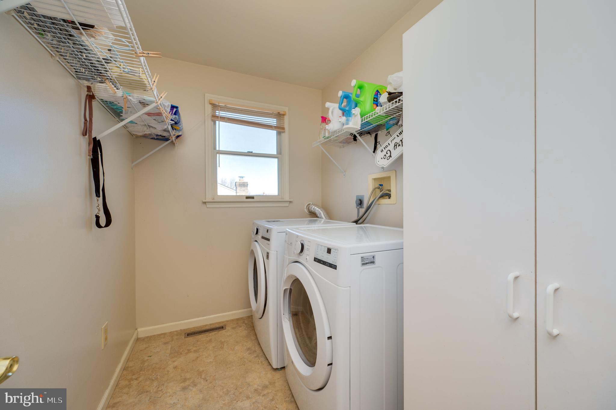 RIVERS BEND - Residential