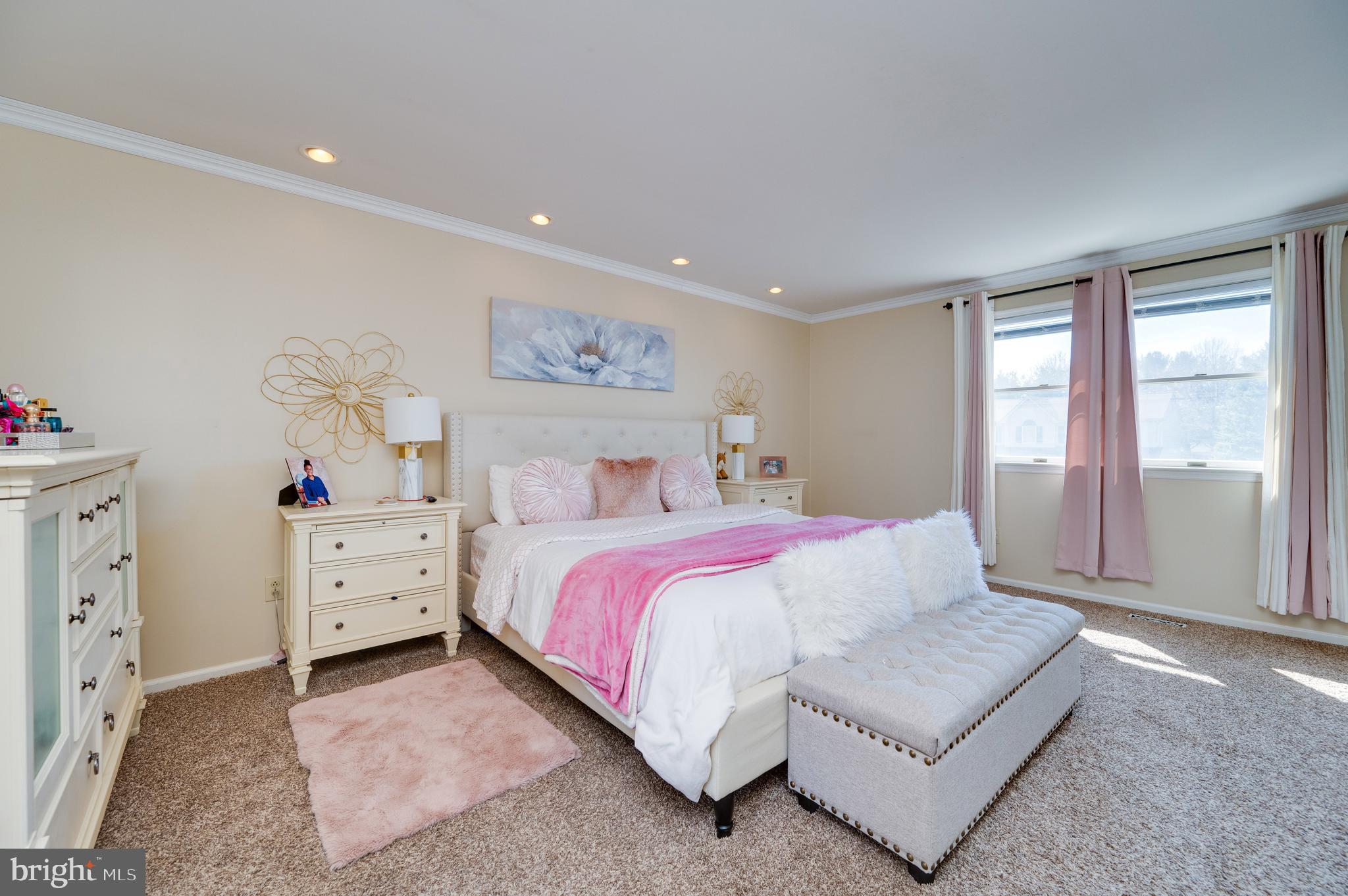 RIVERS BEND - Residential