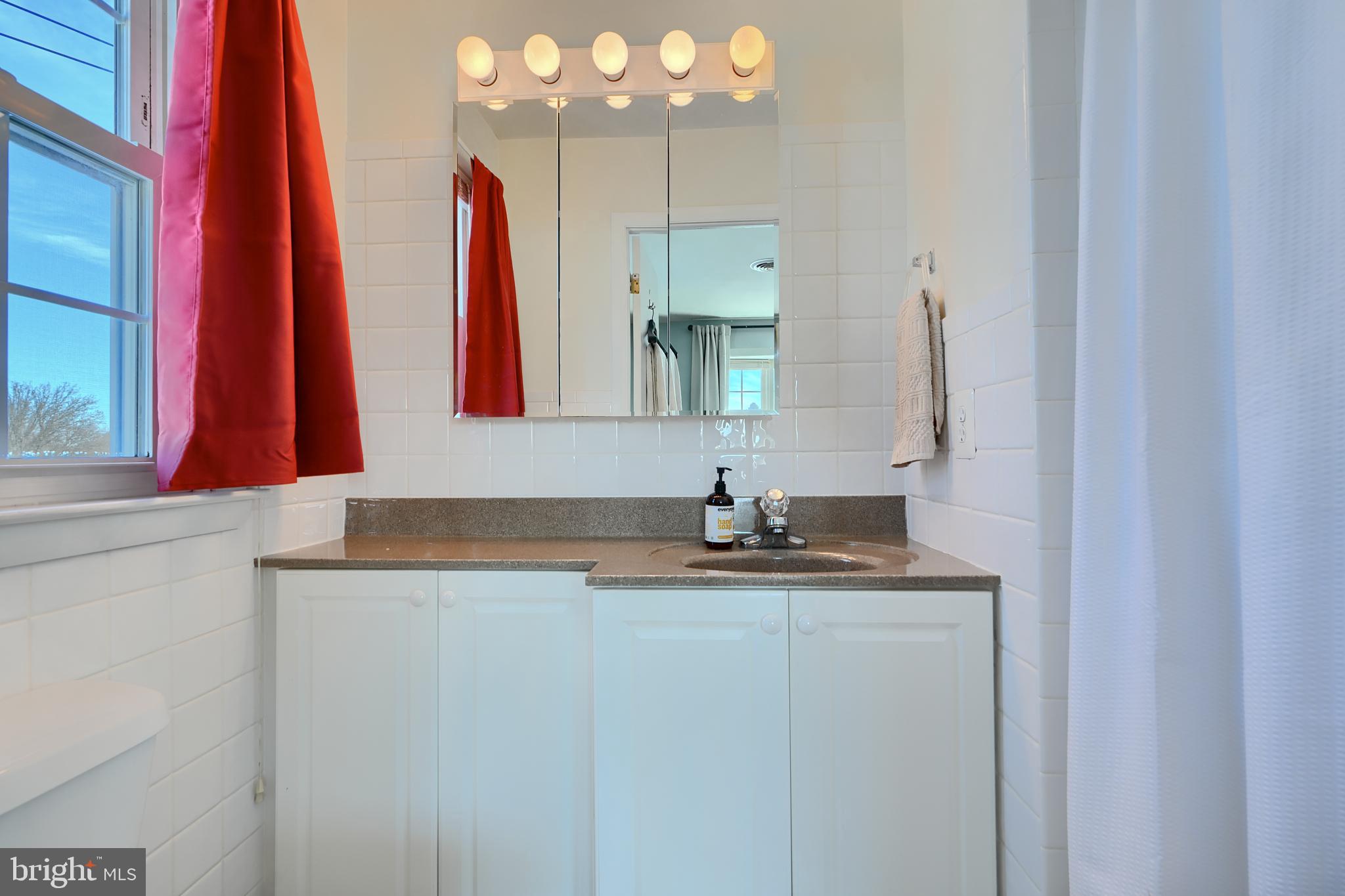 MANCHESTER FARMS - Residential