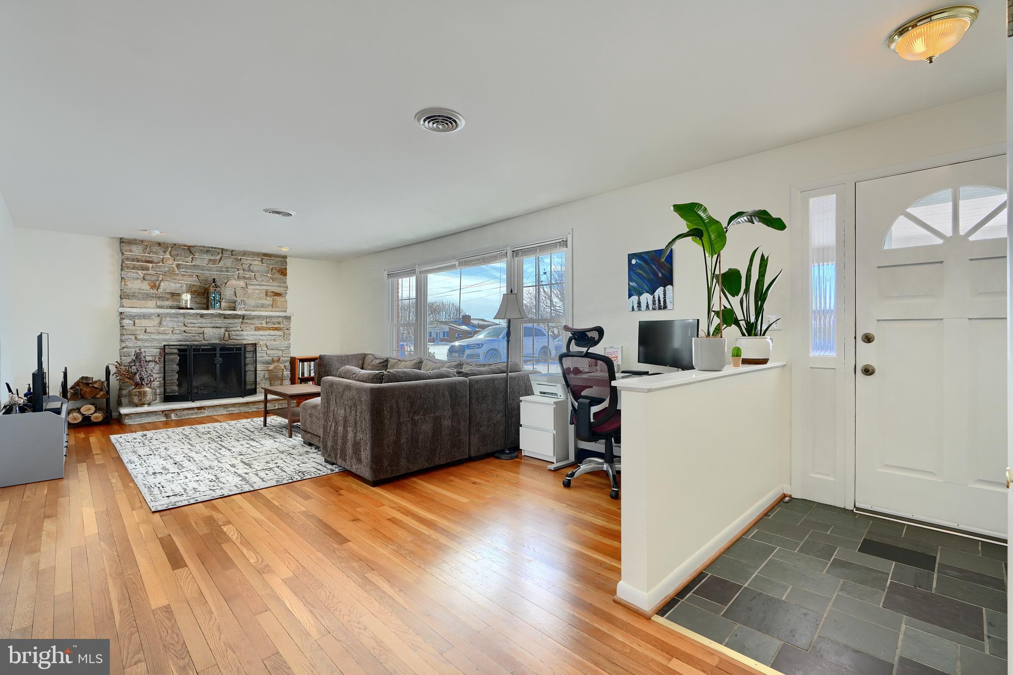 MANCHESTER FARMS - Residential