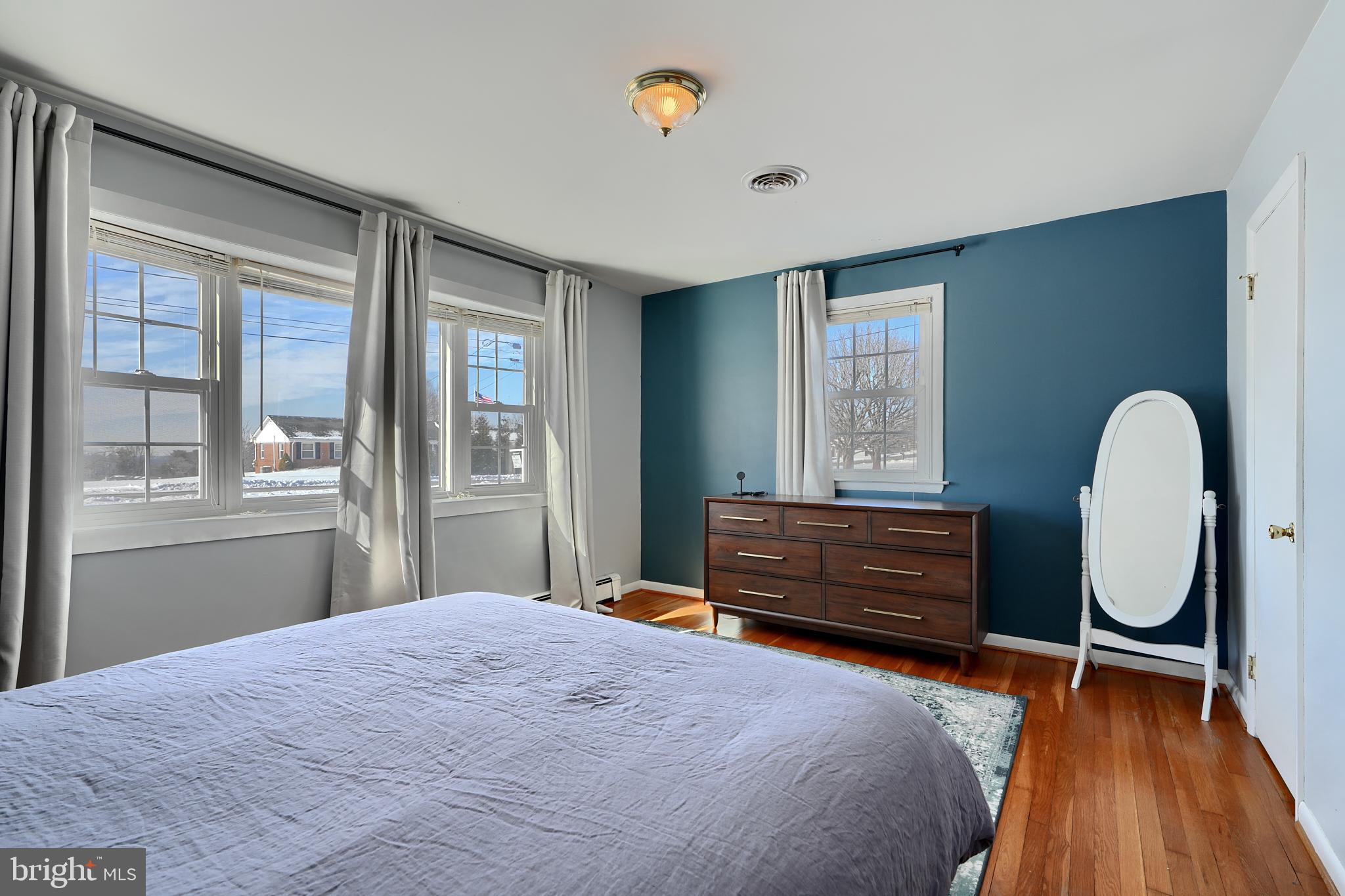 MANCHESTER FARMS - Residential