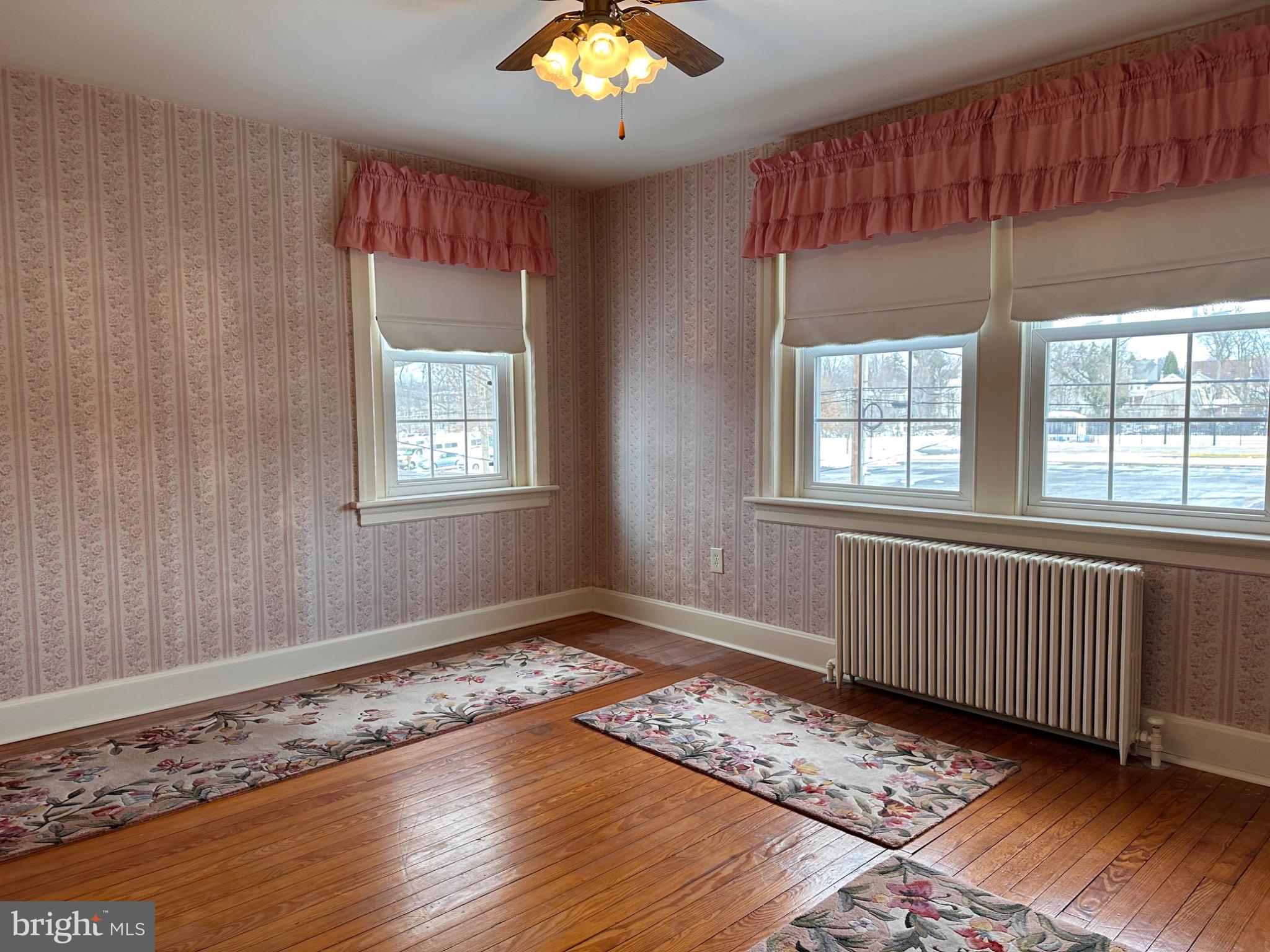 SUMMER HILL - Residential