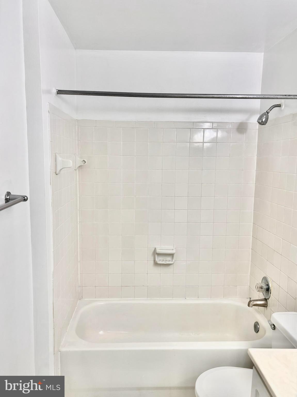 CHURCHILL TOWN SECTOR - Residential Lease