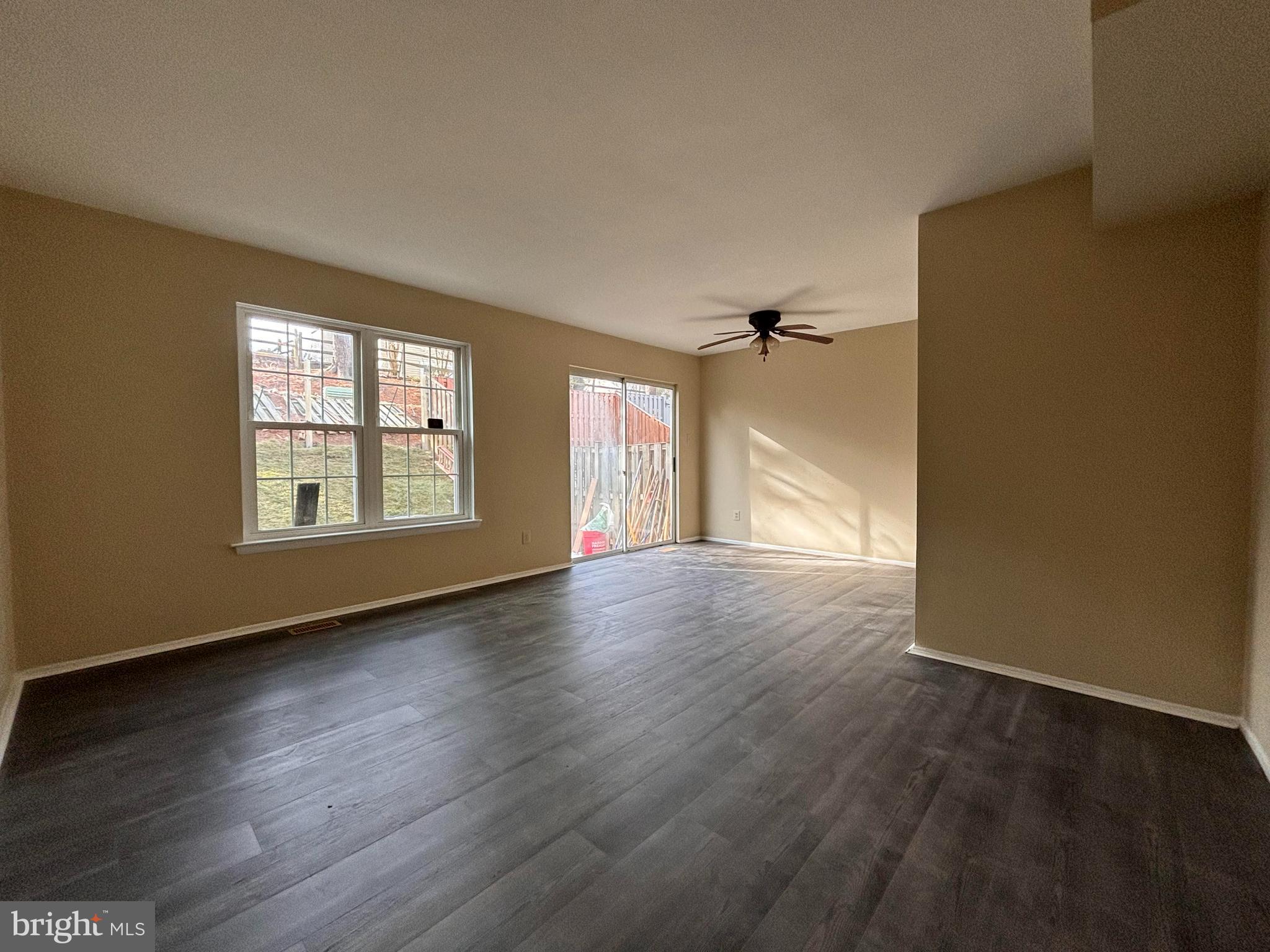 CHURCHILL TOWN SECTOR - Residential Lease