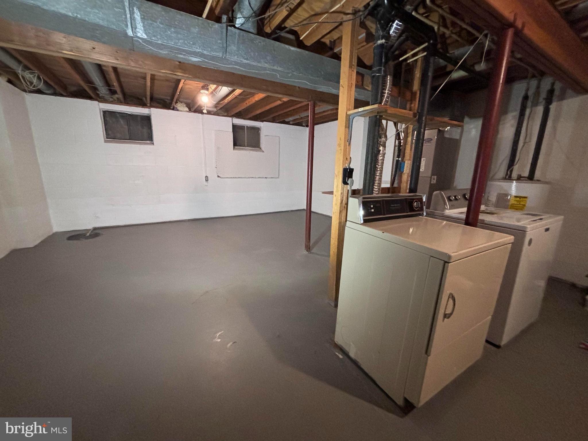 CHURCHILL TOWN SECTOR - Residential Lease