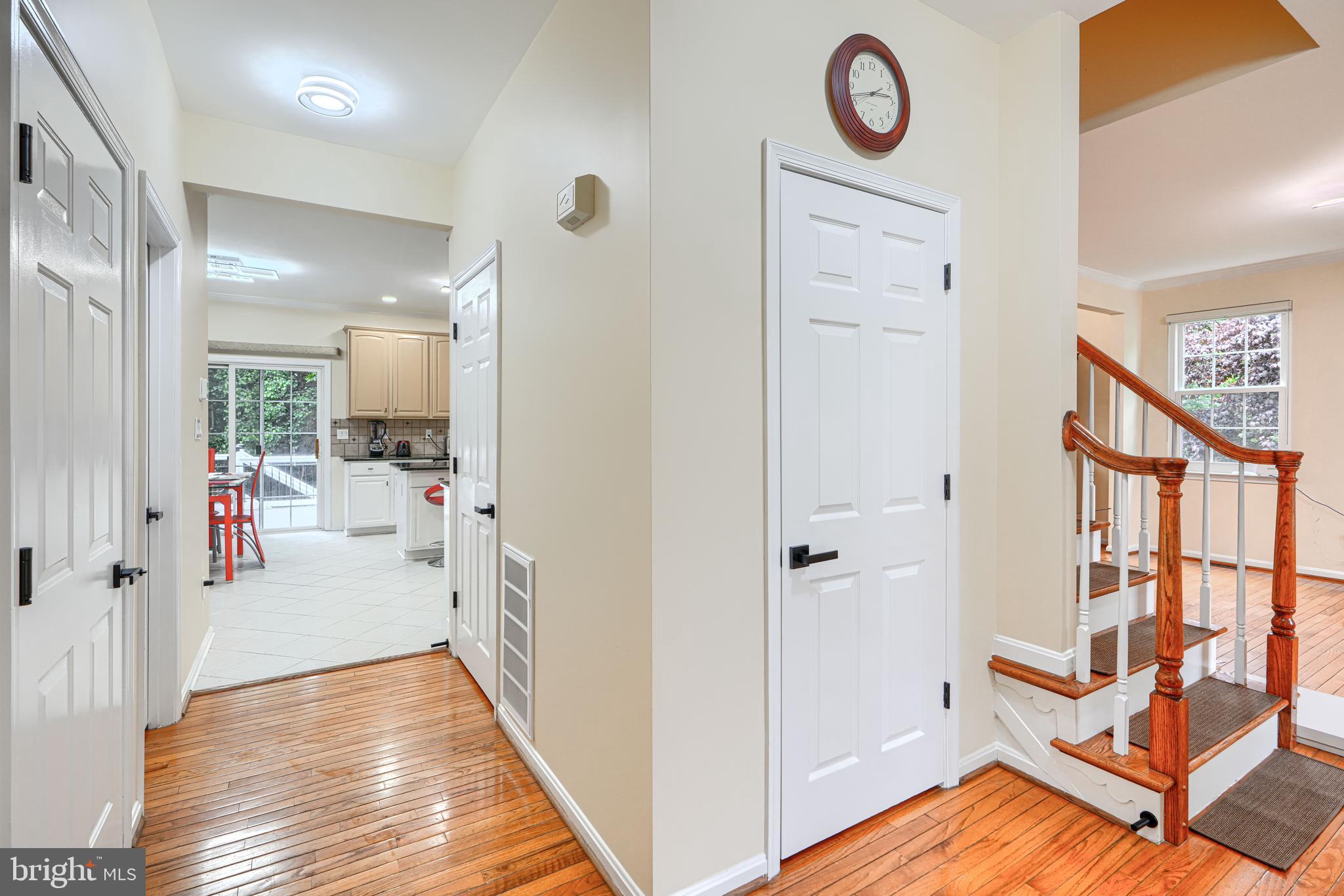 704 GREENGLADE COURT