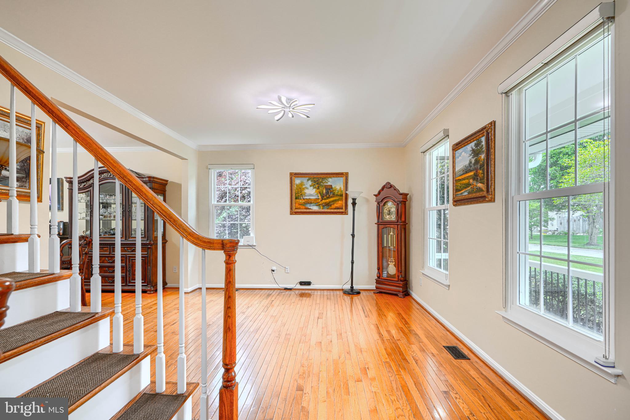 704 GREENGLADE COURT