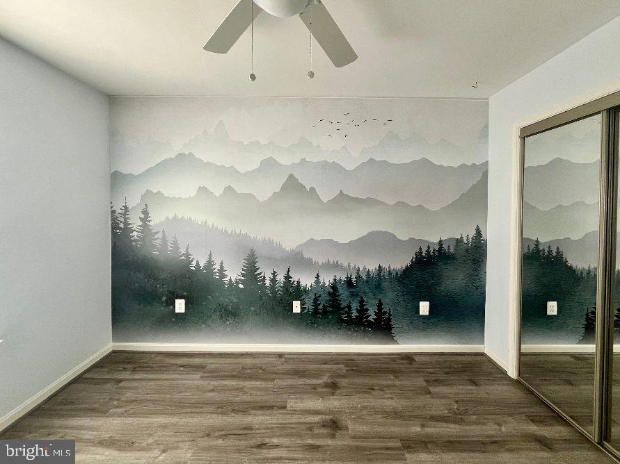 AUTUMN CHASE HUNT - Residential