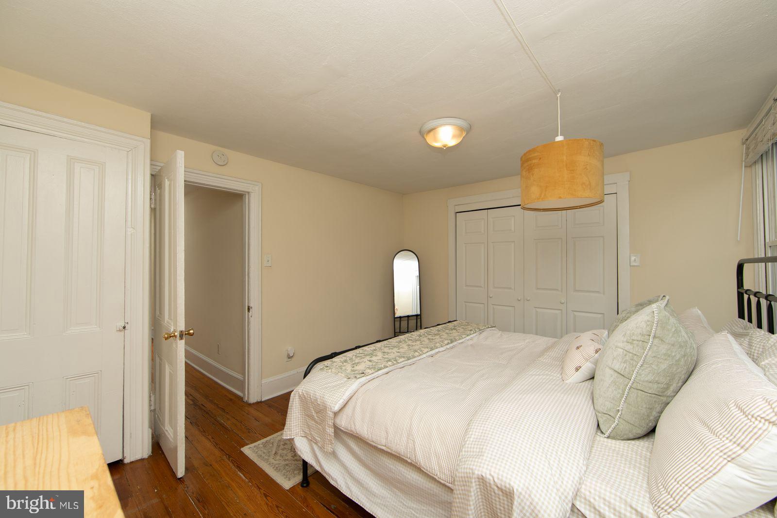 NORTH WAYNE - Residential