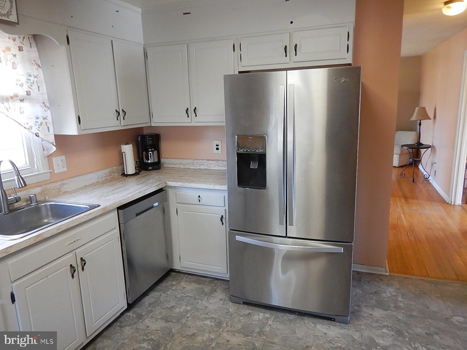 PERRY HALL - Residential