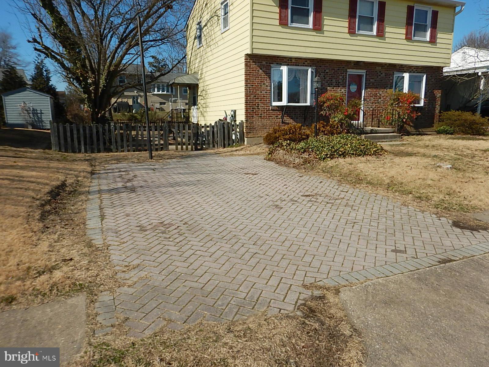 PERRY HALL - Residential