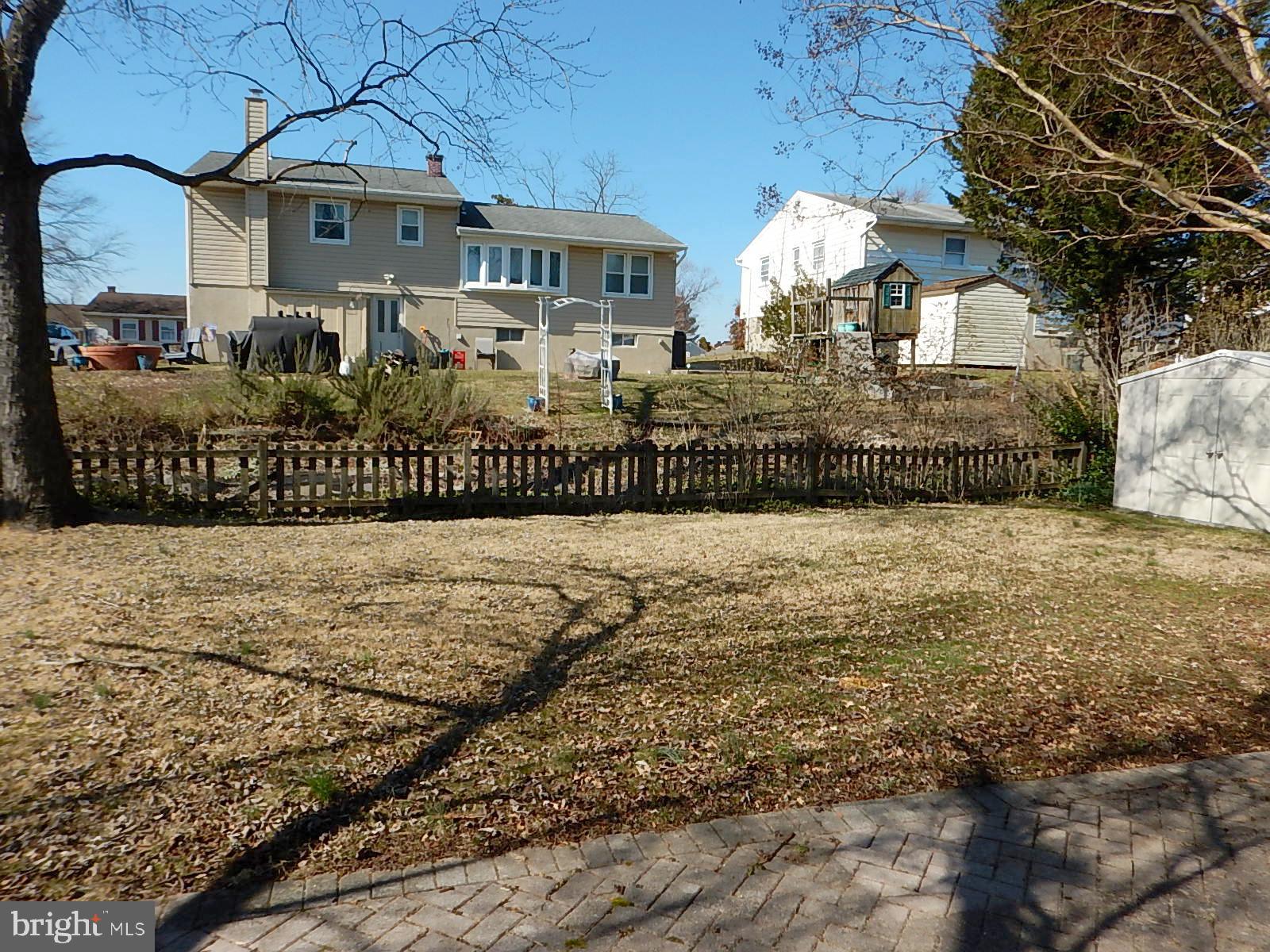 PERRY HALL - Residential