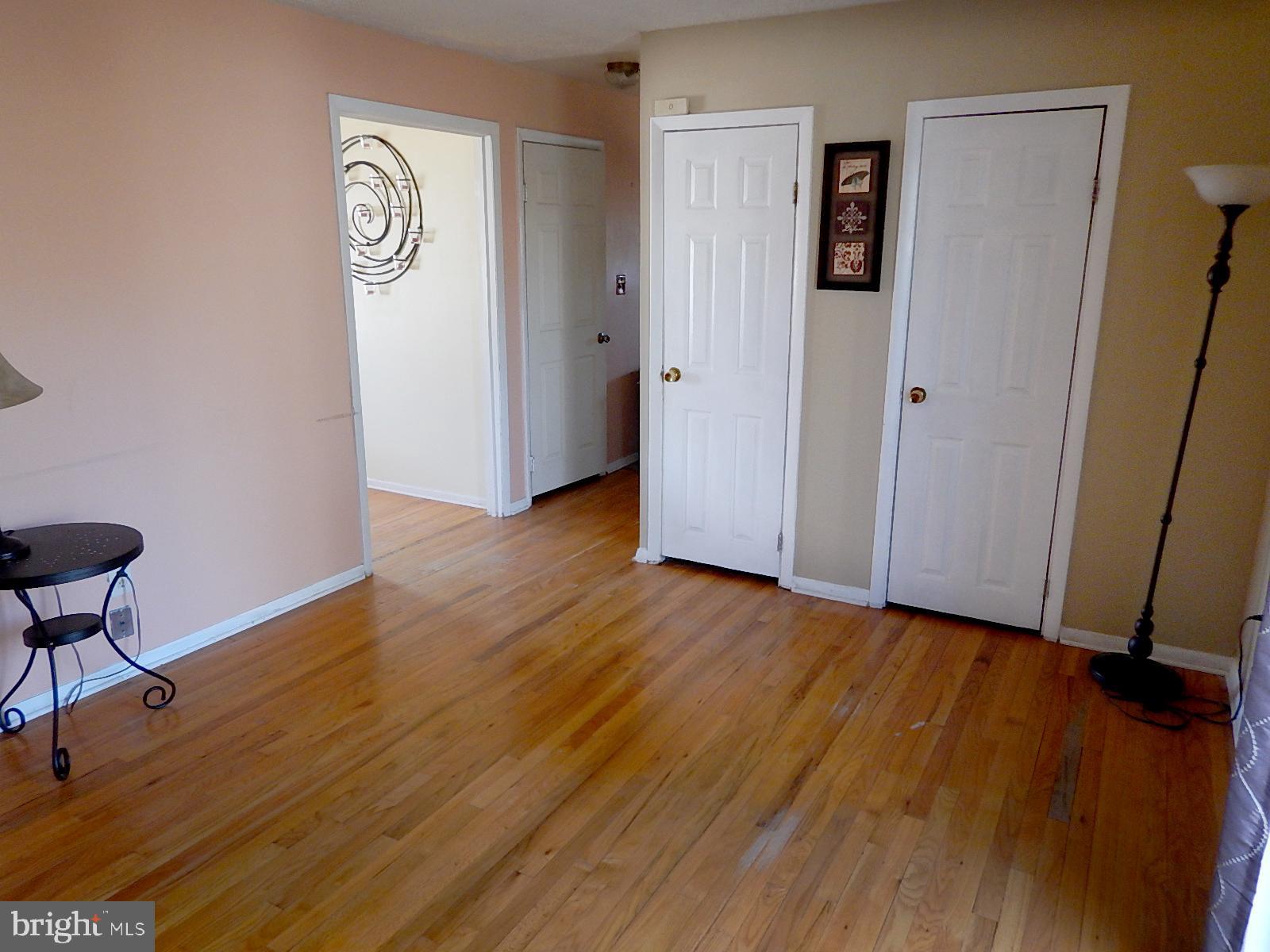 PERRY HALL - Residential