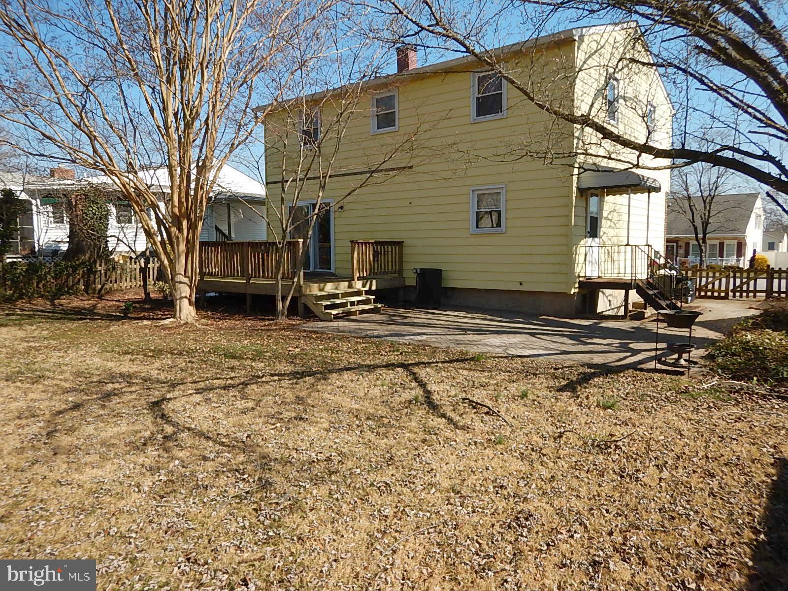 PERRY HALL - Residential