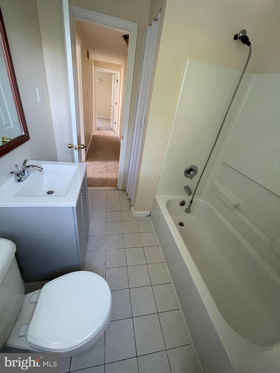 WARFIELD CONDOMINIUMS - Residential Lease