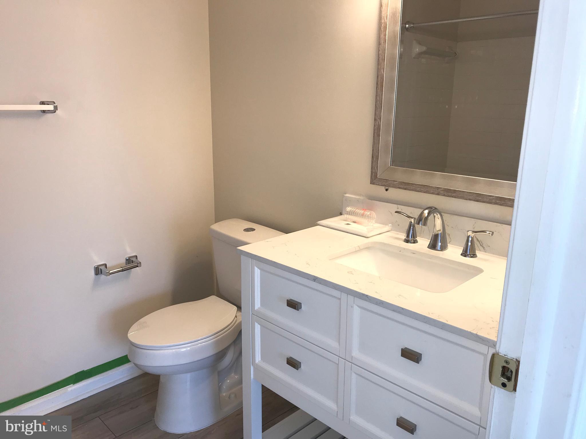 PINEY ORCHARD - Residential Lease