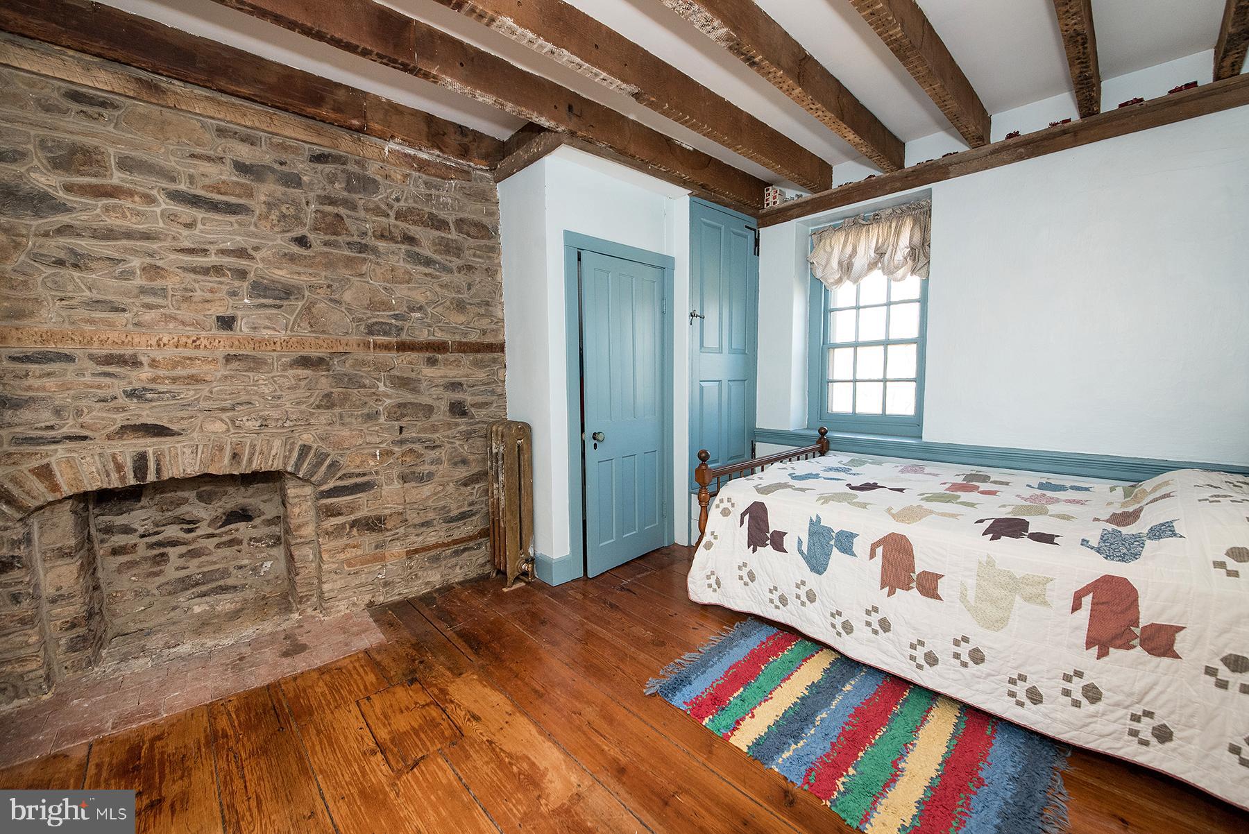 MOUNT EYRE MANOR - Residential