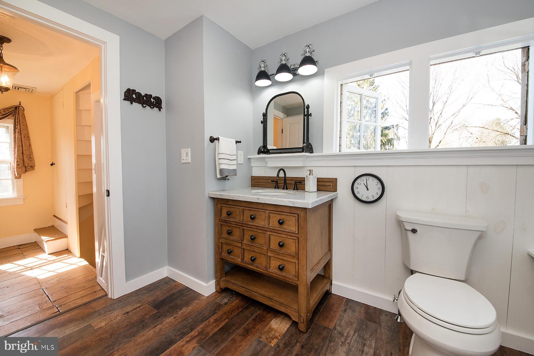 MOUNT EYRE MANOR - Residential