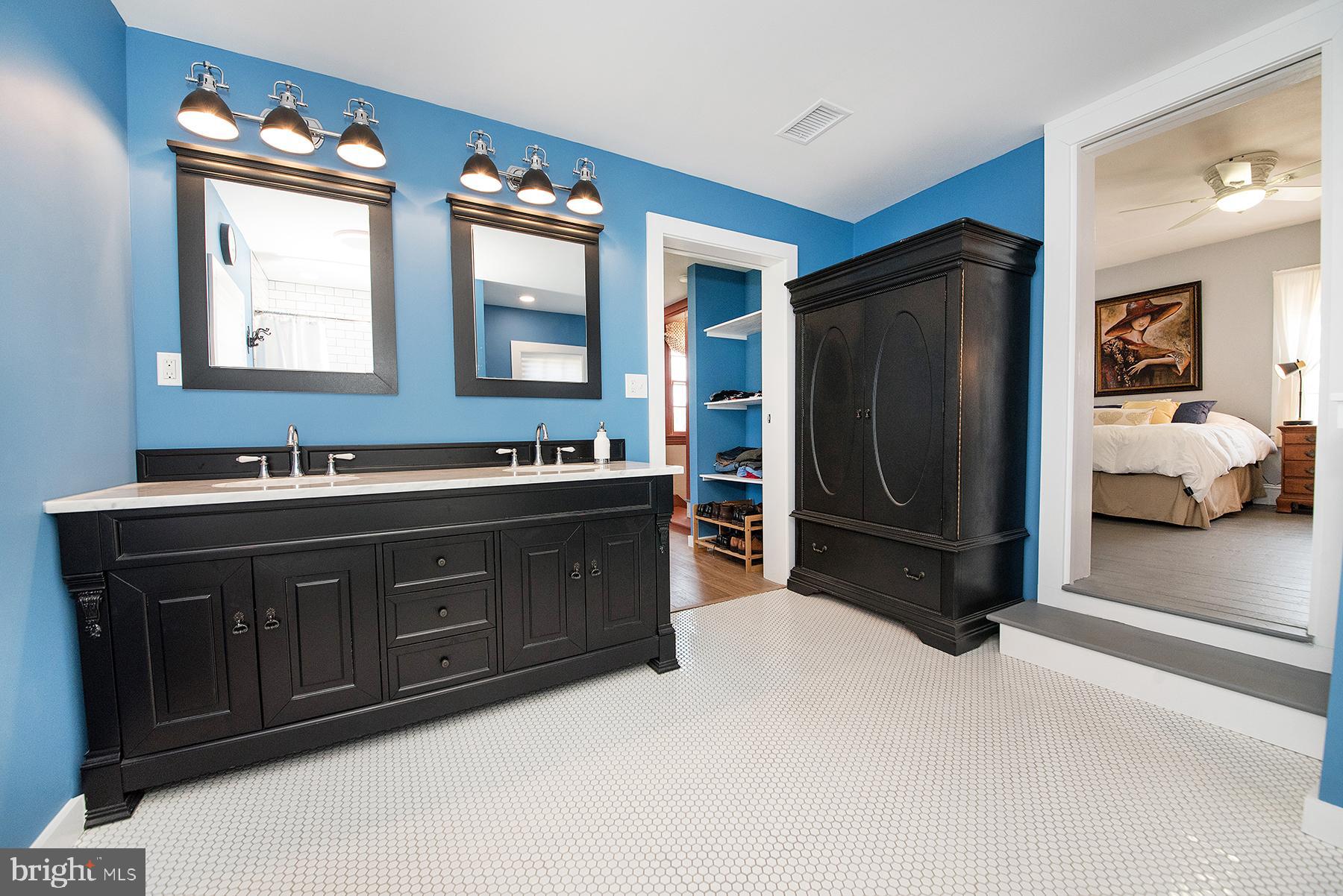 MOUNT EYRE MANOR - Residential