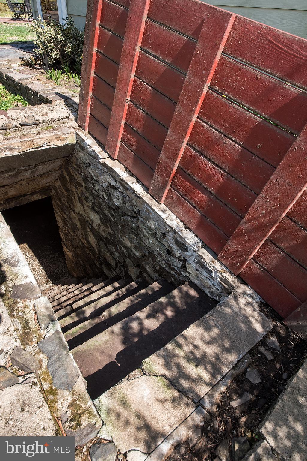 MOUNT EYRE MANOR - Residential