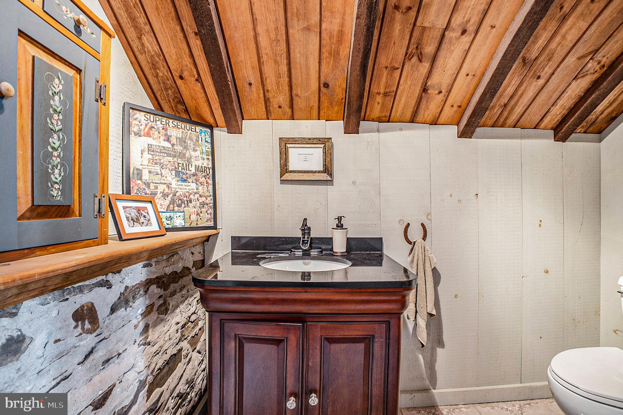 MOUNT EYRE MANOR - Residential