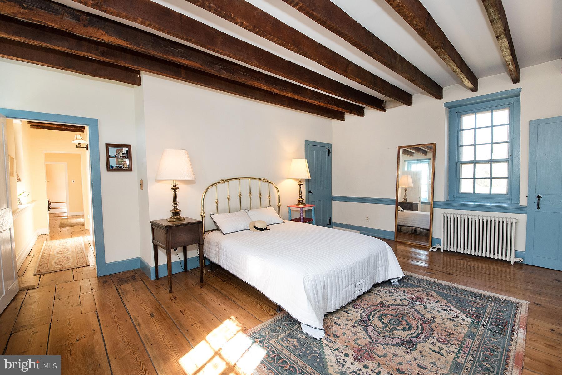 MOUNT EYRE MANOR - Residential