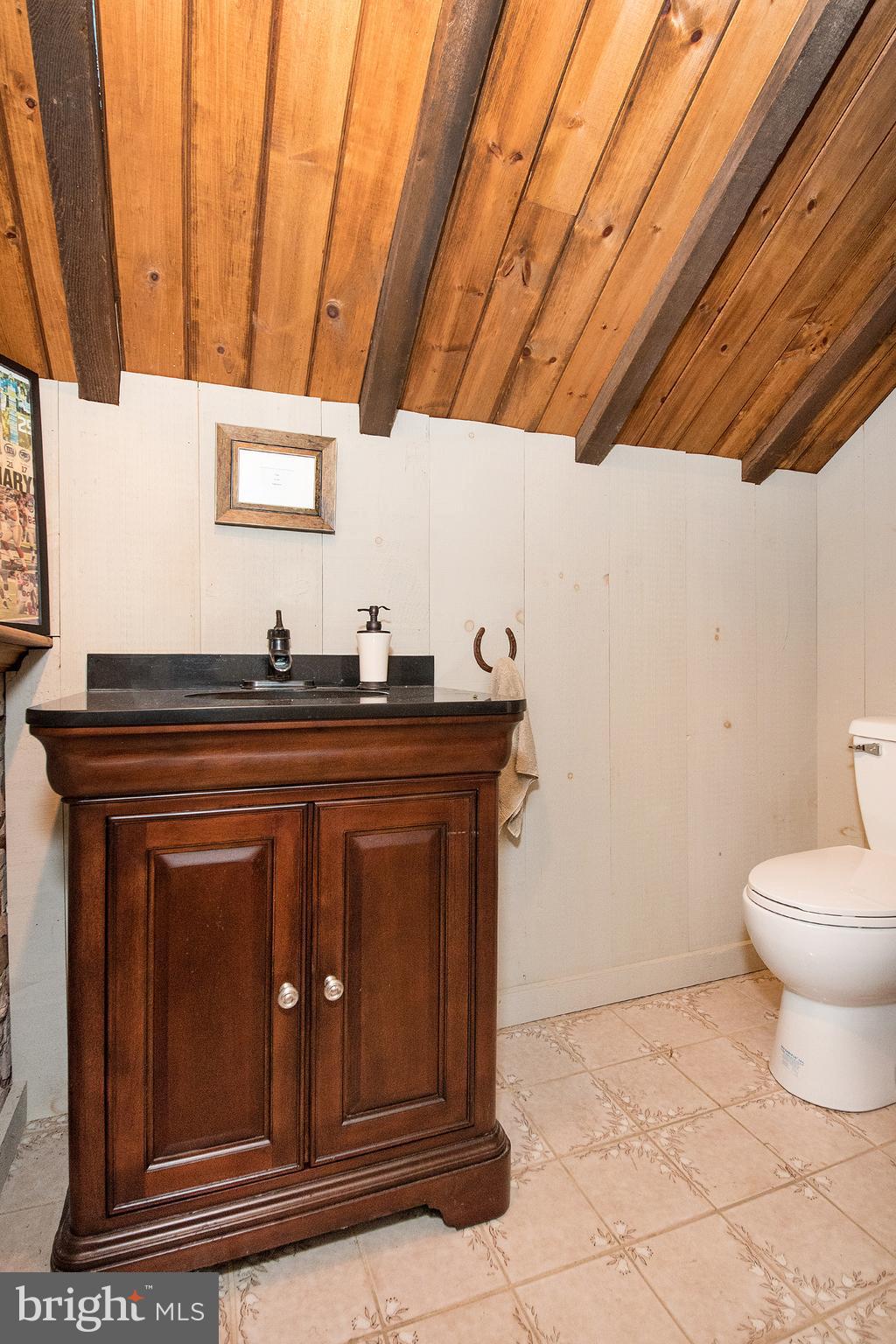 MOUNT EYRE MANOR - Residential