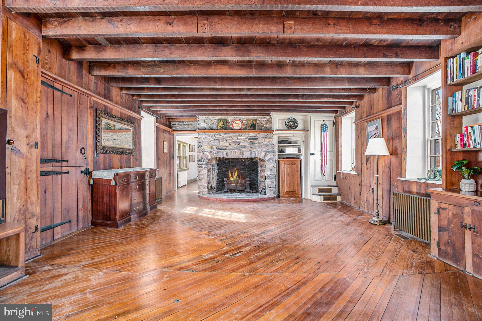 MOUNT EYRE MANOR - Residential