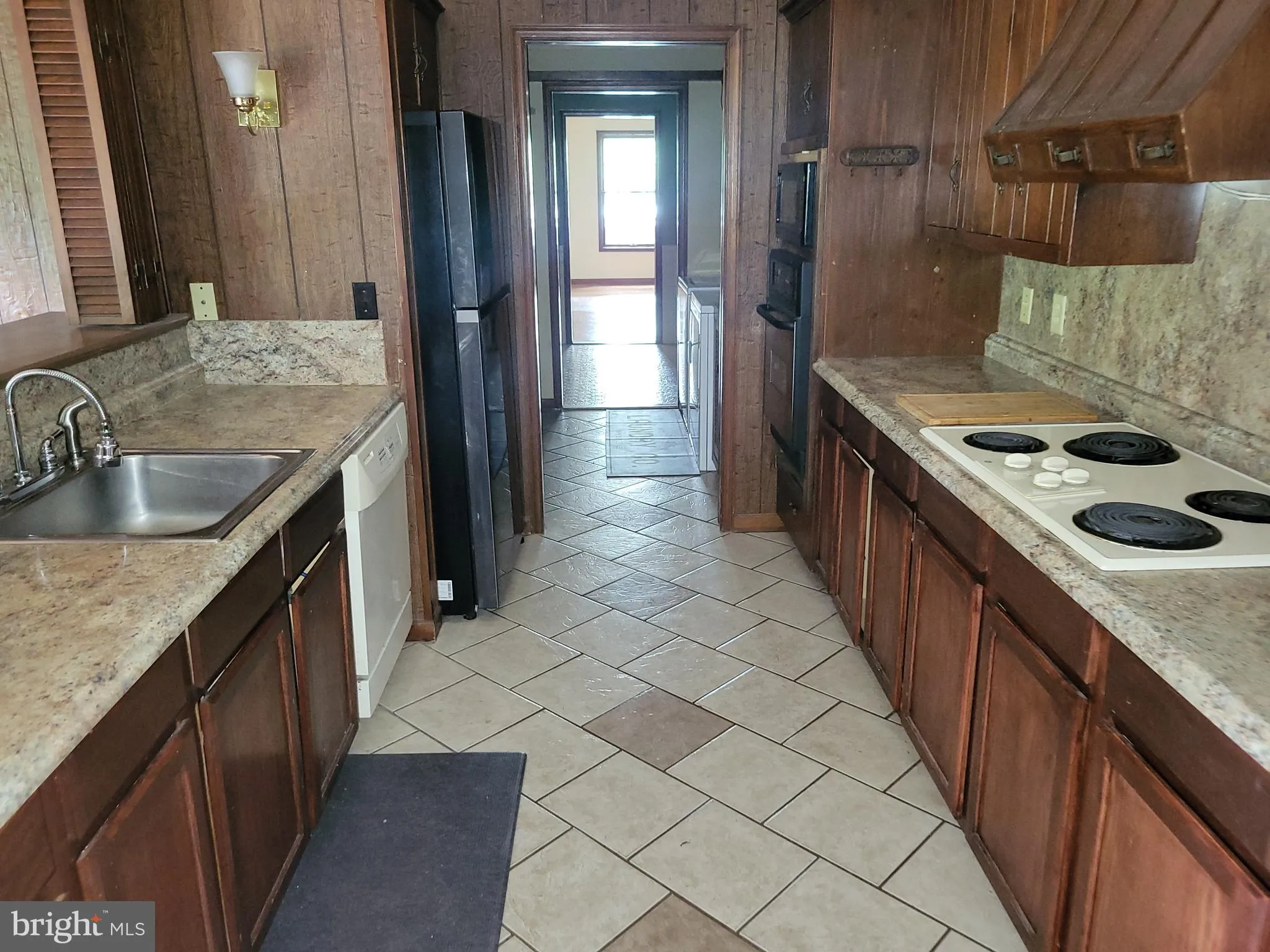 Denton, Maryland 21629, United States, 4 Bedrooms Bedrooms, ,4 BathroomsBathrooms,Residential,Active,145341