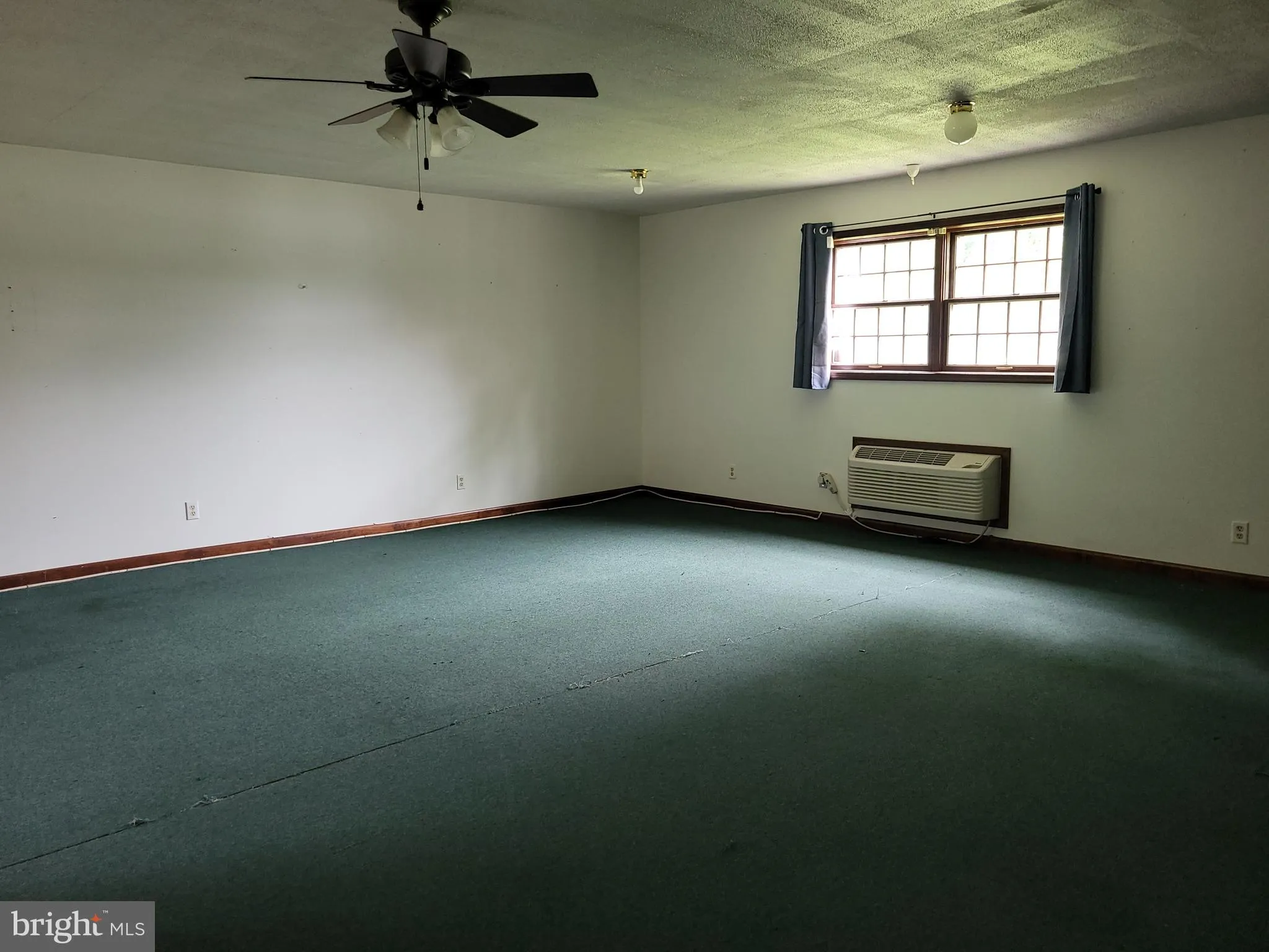 Denton, Maryland 21629, United States, 4 Bedrooms Bedrooms, ,4 BathroomsBathrooms,Residential,Active,145341