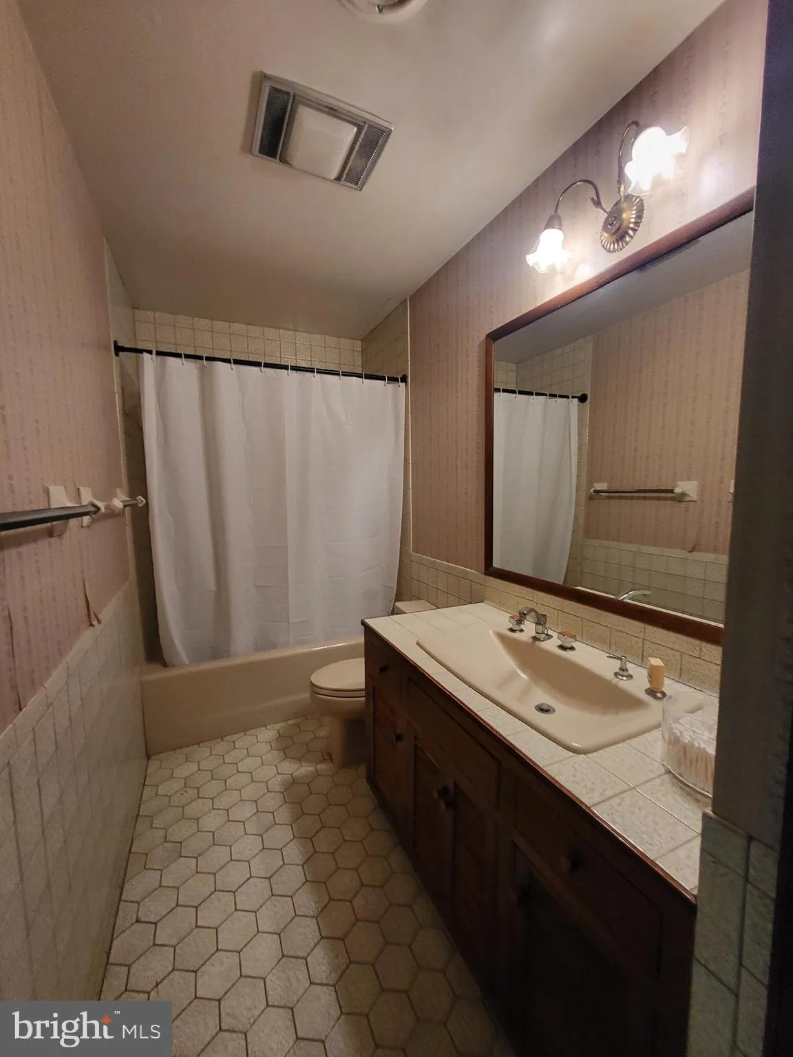 Denton, Maryland 21629, United States, 4 Bedrooms Bedrooms, ,4 BathroomsBathrooms,Residential,Active,145341