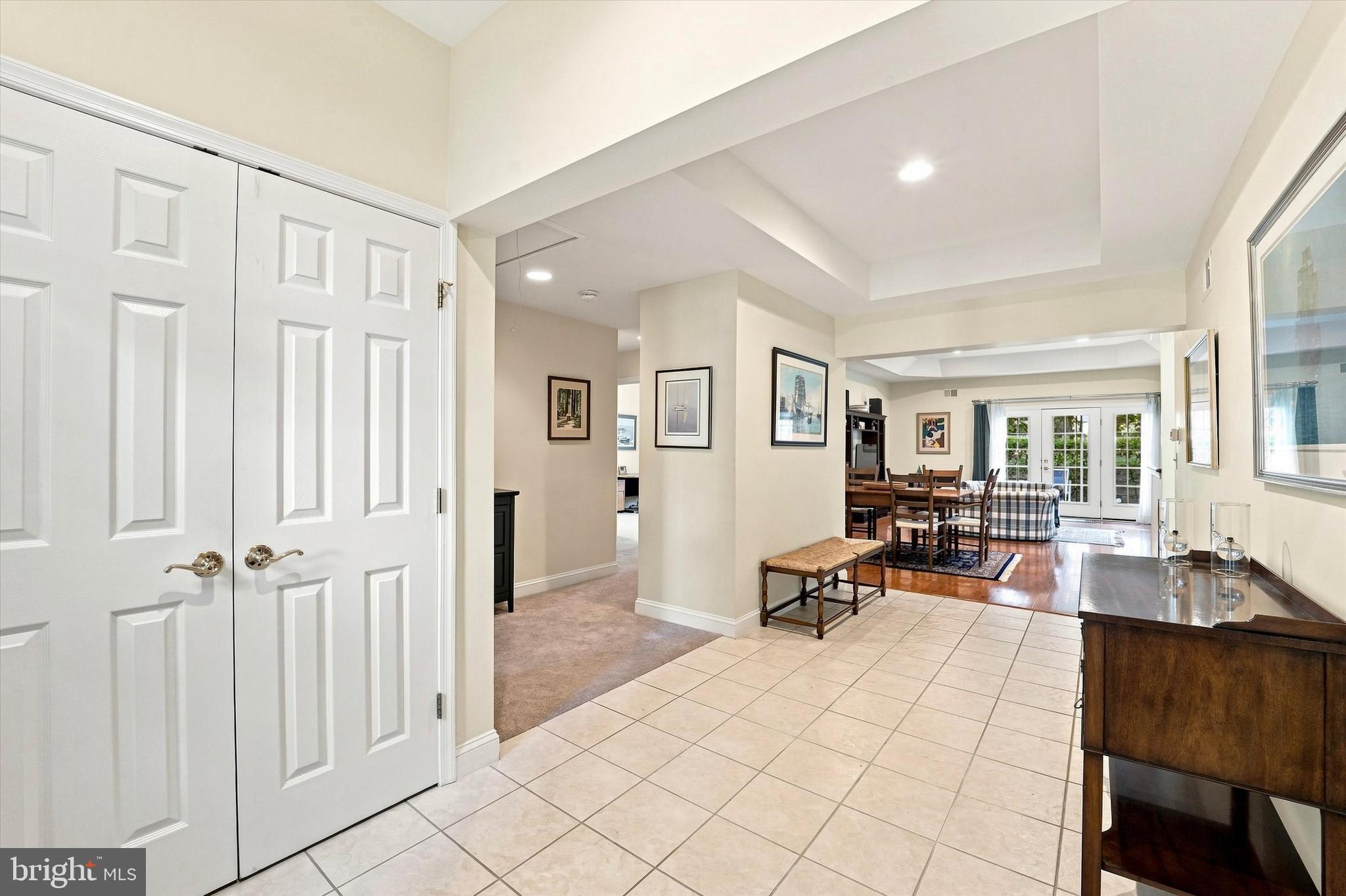 4 EMPRESS COURT