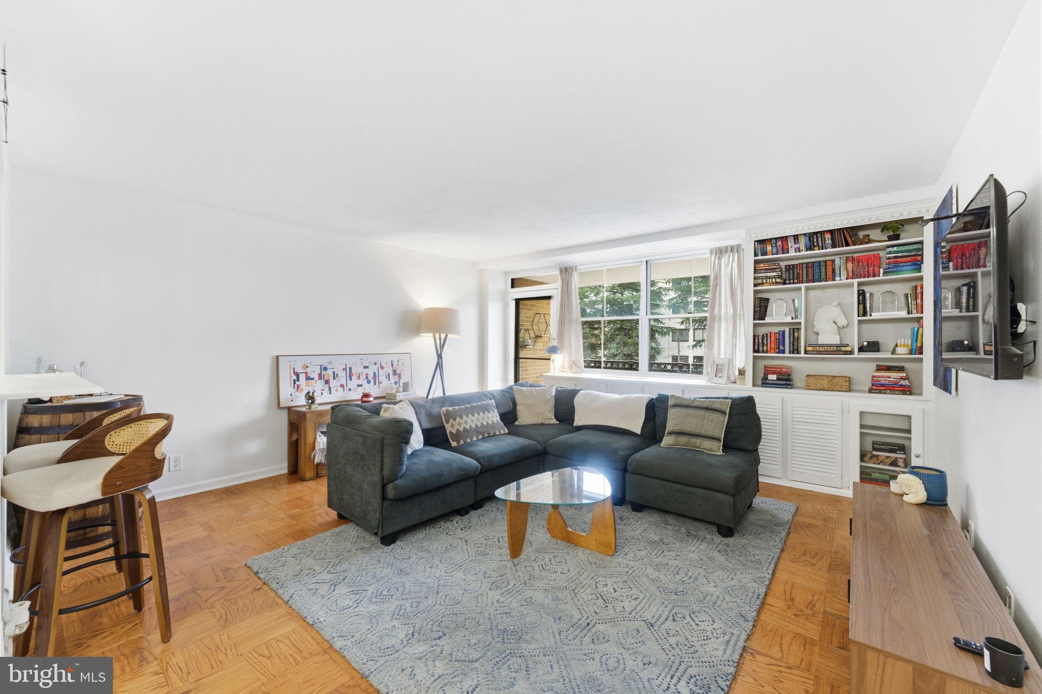 CIRCLE - Residential