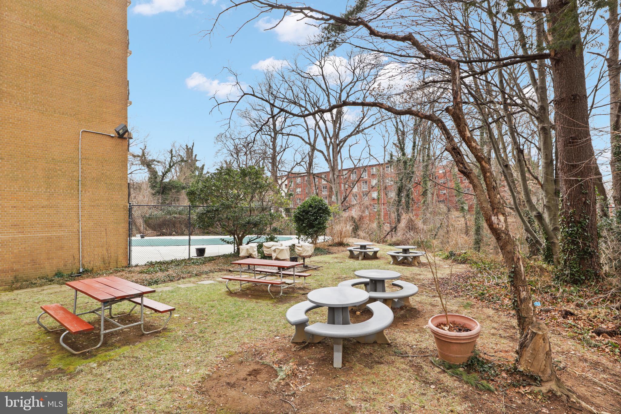 CIRCLE - Residential